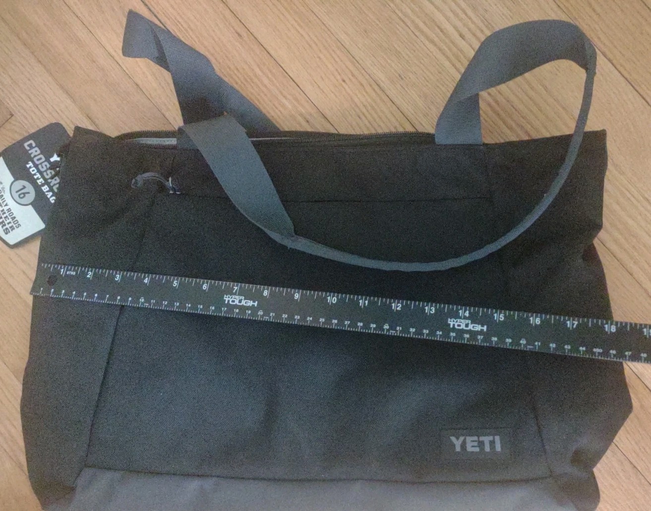 YETI Crossroads Tote 20L Black Padded Laptop Travel Work Carryall Bag New W/Tag