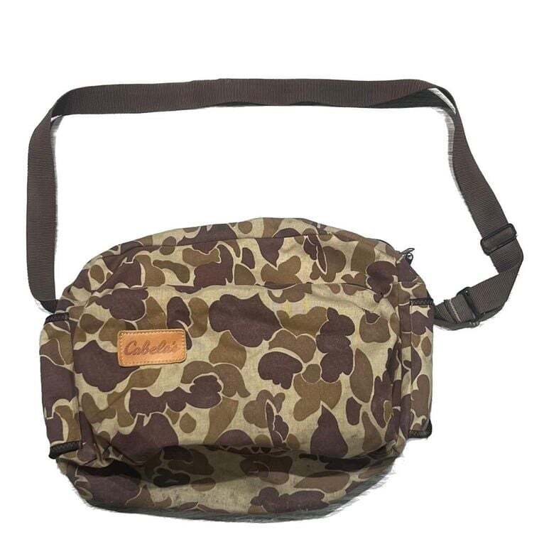 Vintage Cabelas Duck Camouflage Duffle Bag Carry On Weekender RARE 25×1612”