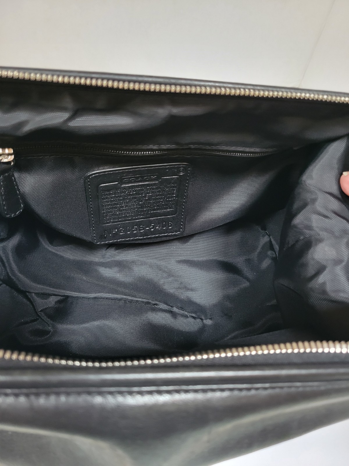 Rare Coach Black Leather Toiletry Case Dopp Kit Bag GO5S-5406