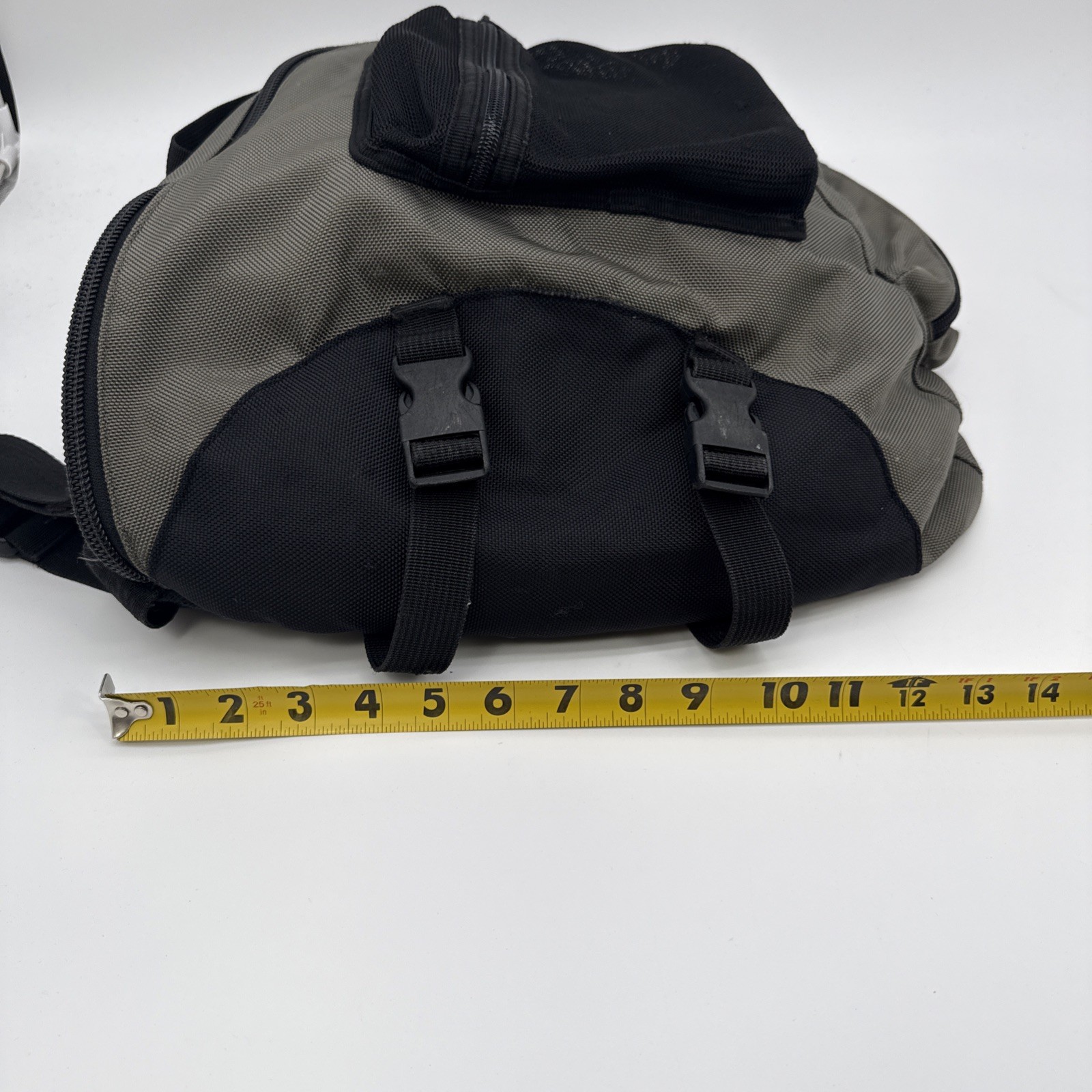 Vtg GAP 2001 Sling Bag Y2K Single Strap Crossbody Shoulder Backpack Gray Bag