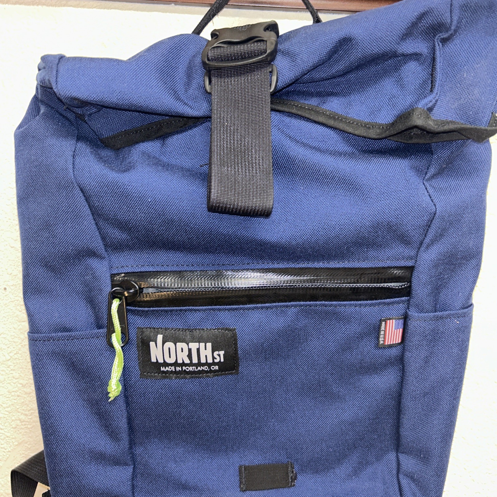 North st Davis Backpack Rolltop 20L Daypack Bag Made In Portland Oregon USA Blue