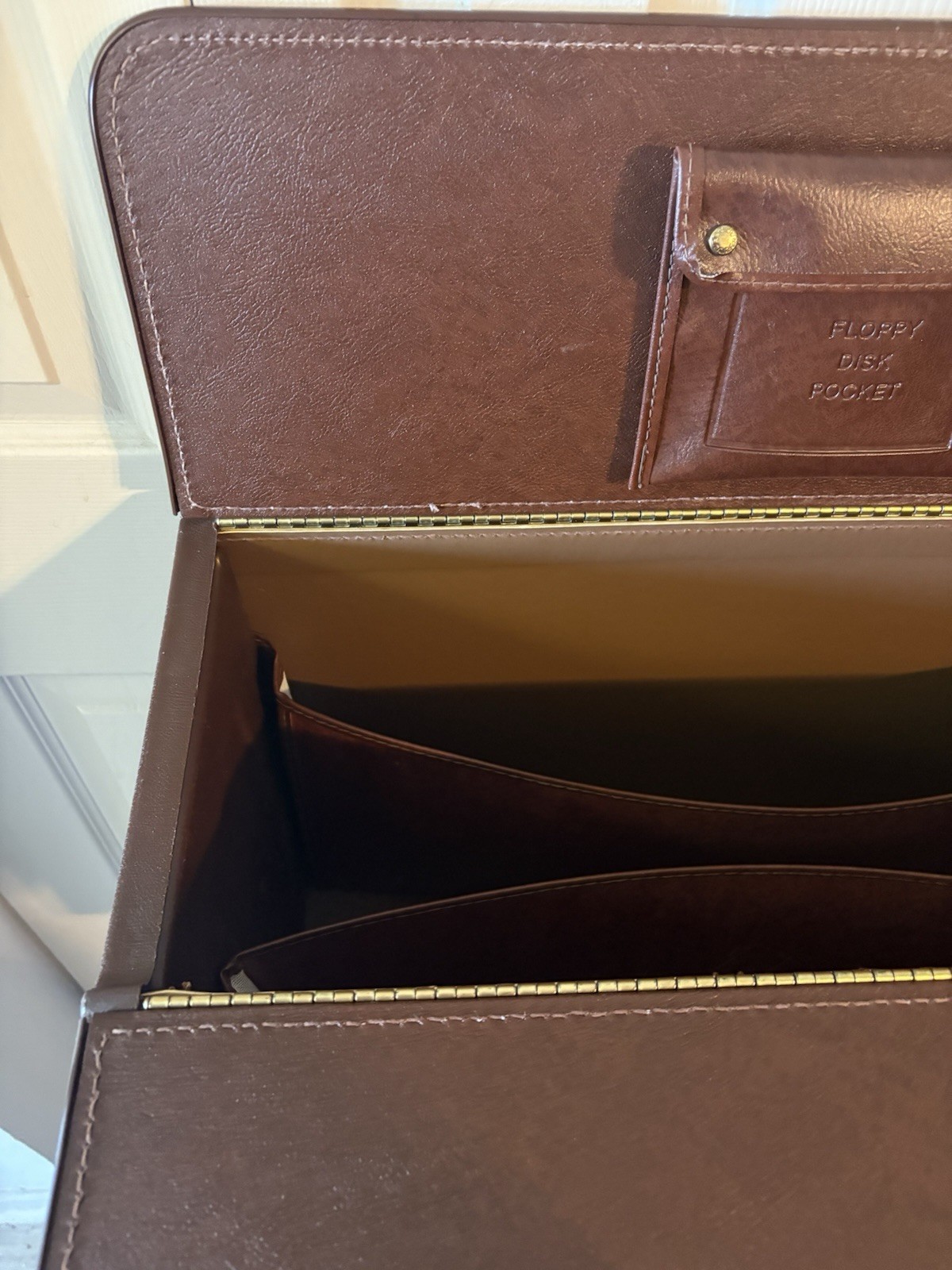 Vintage Stebco Brown Tufide Briefcase Pilots Catalog Carrying Case GUC NO KEYS
