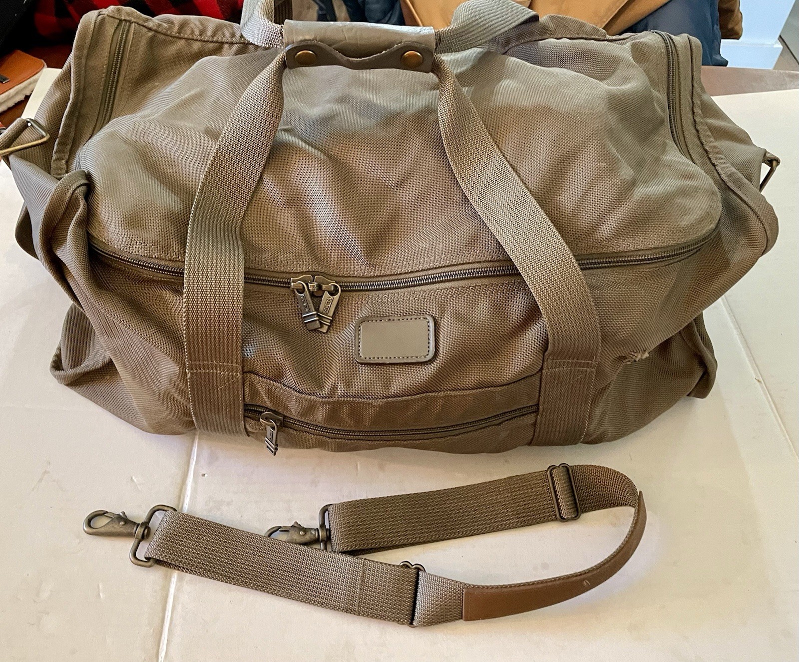 Vintage TUMI Khaki Bronze Ballistic Nylon Travel Duffle Bag Weekend Carry On 22”