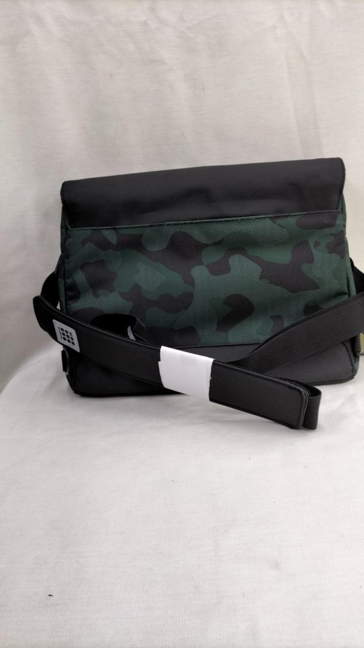 Moleskine Nomad Messenger Bag Model Green Camouflage Black MOLESKINE
