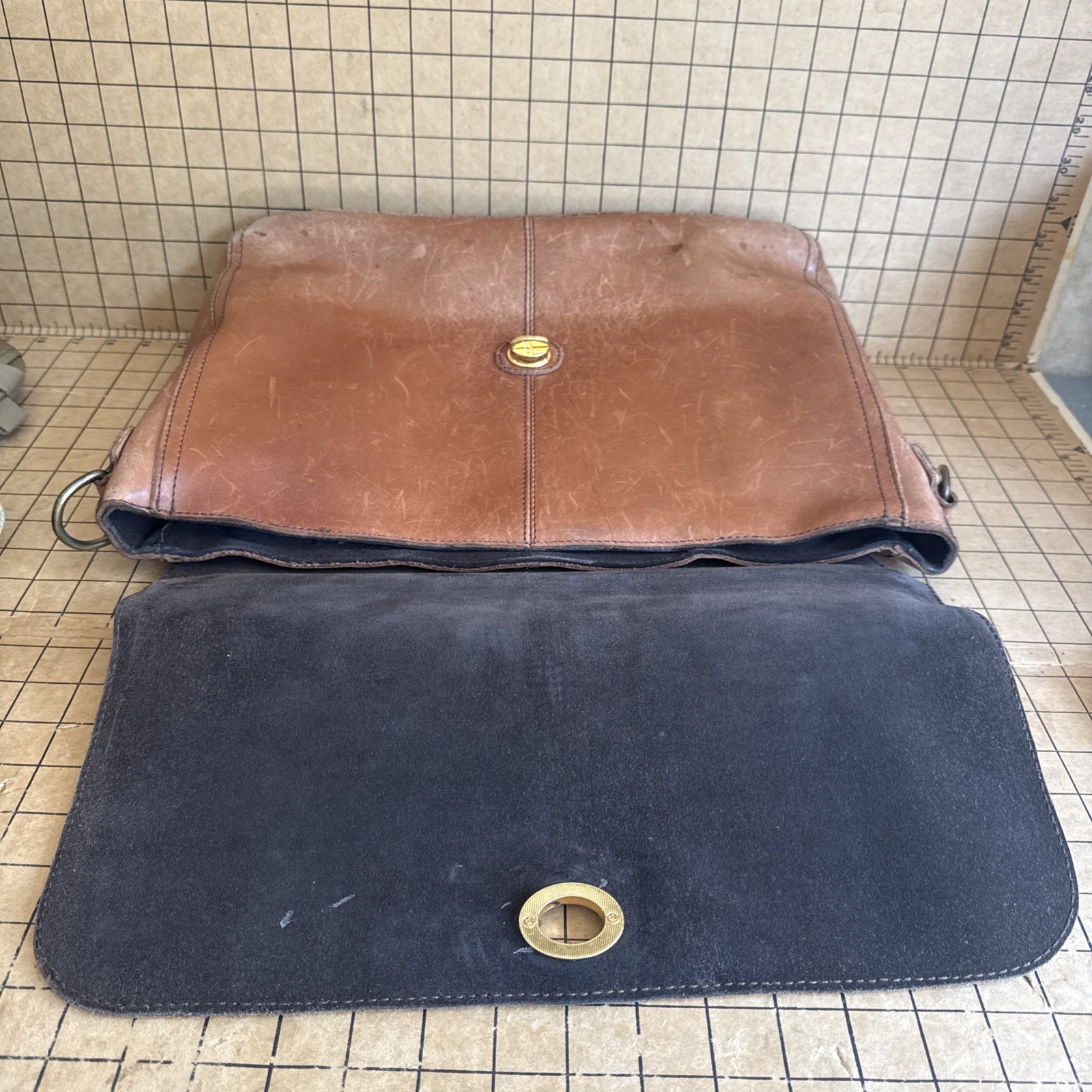 Buffalo Jackson Trading Co. Leather Laptop Messenger Briefcase Bag w/Strap