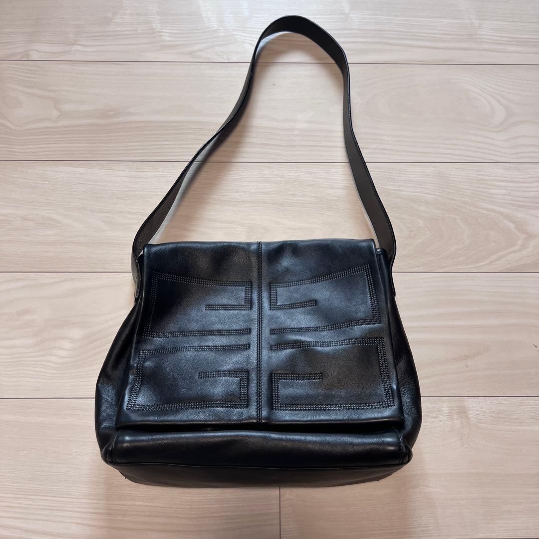 Givenchy Authentic Flap Shoulder Bag Messenger Bag 4G Logo Business Leather