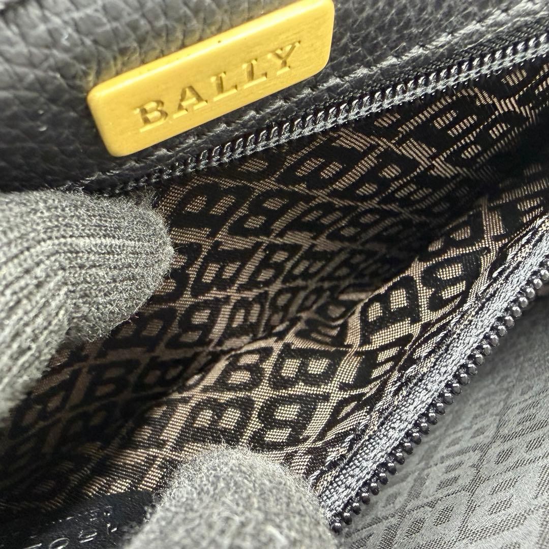 Authentic Bally Leather Clutch Bag Black 17cm x 24.5cm Dress Casual Stylish