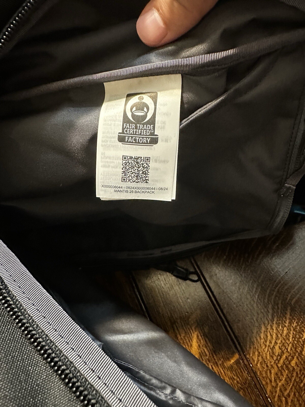 Arc’teryx Backpack Mantis 26 Backpack Black Gold Logo 26 Litre Backpack Rare