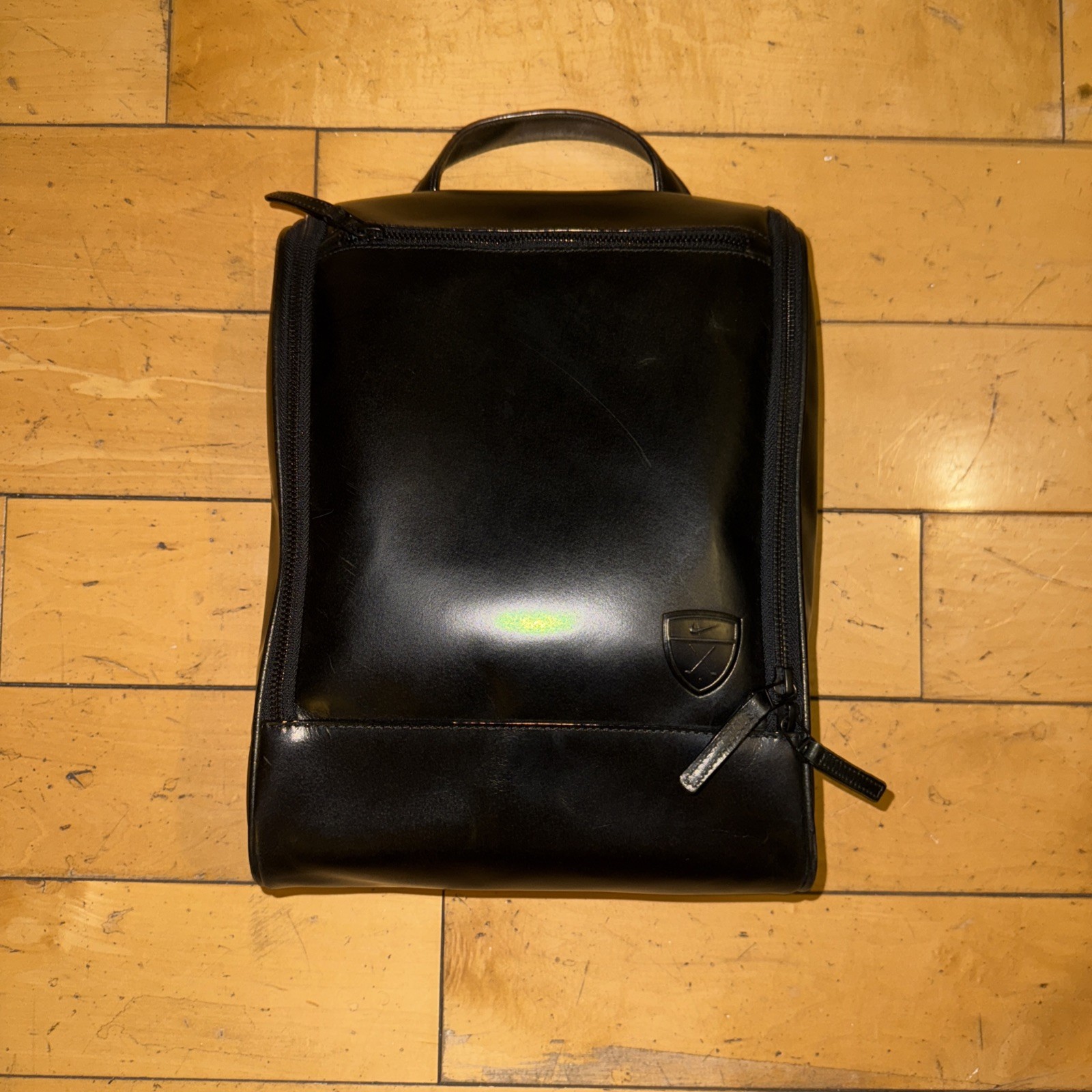 Nike Victory U-Zip Shoe Bag (13L) new with scratch