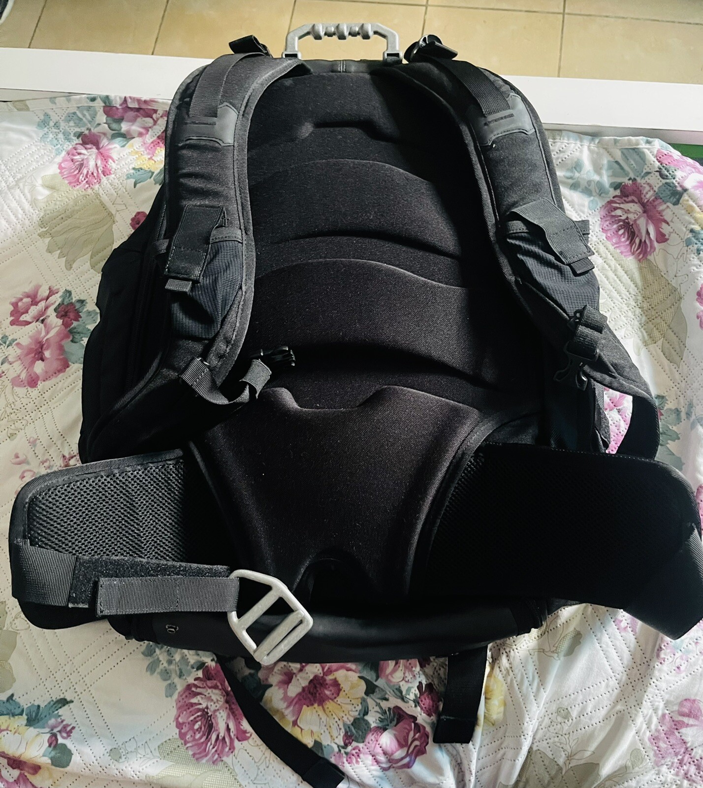 Oakley 34L Kitchen Sink Backpack – Black (92060AODM)