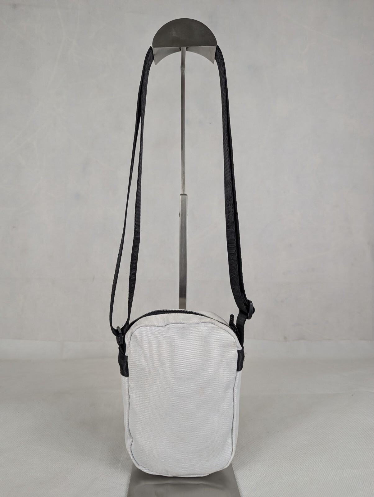 NIKE Jordan Polyester Mashup Air Small Solid Festival Crossbody White BAG