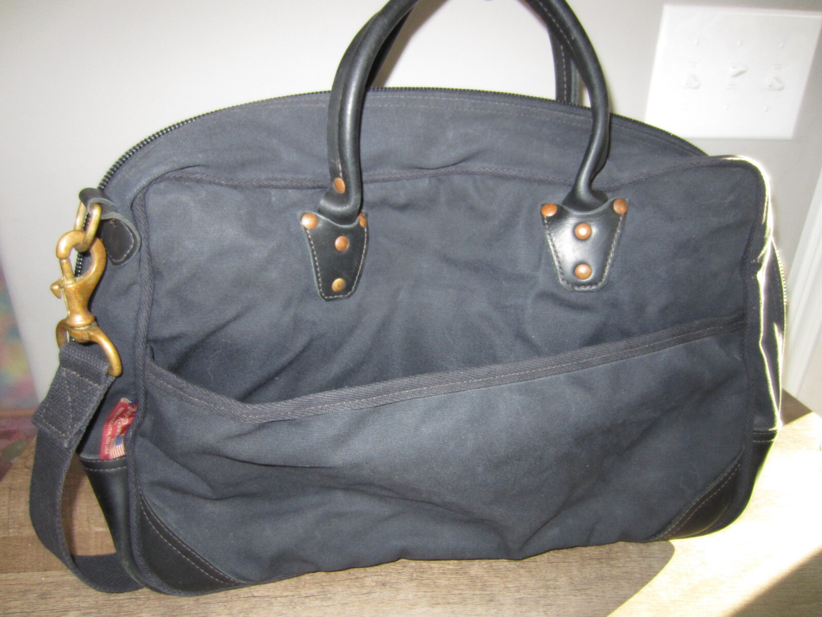 Frost River for Askov Finlayson Correspondent Brief Bag Dark Navy Blue Box 11