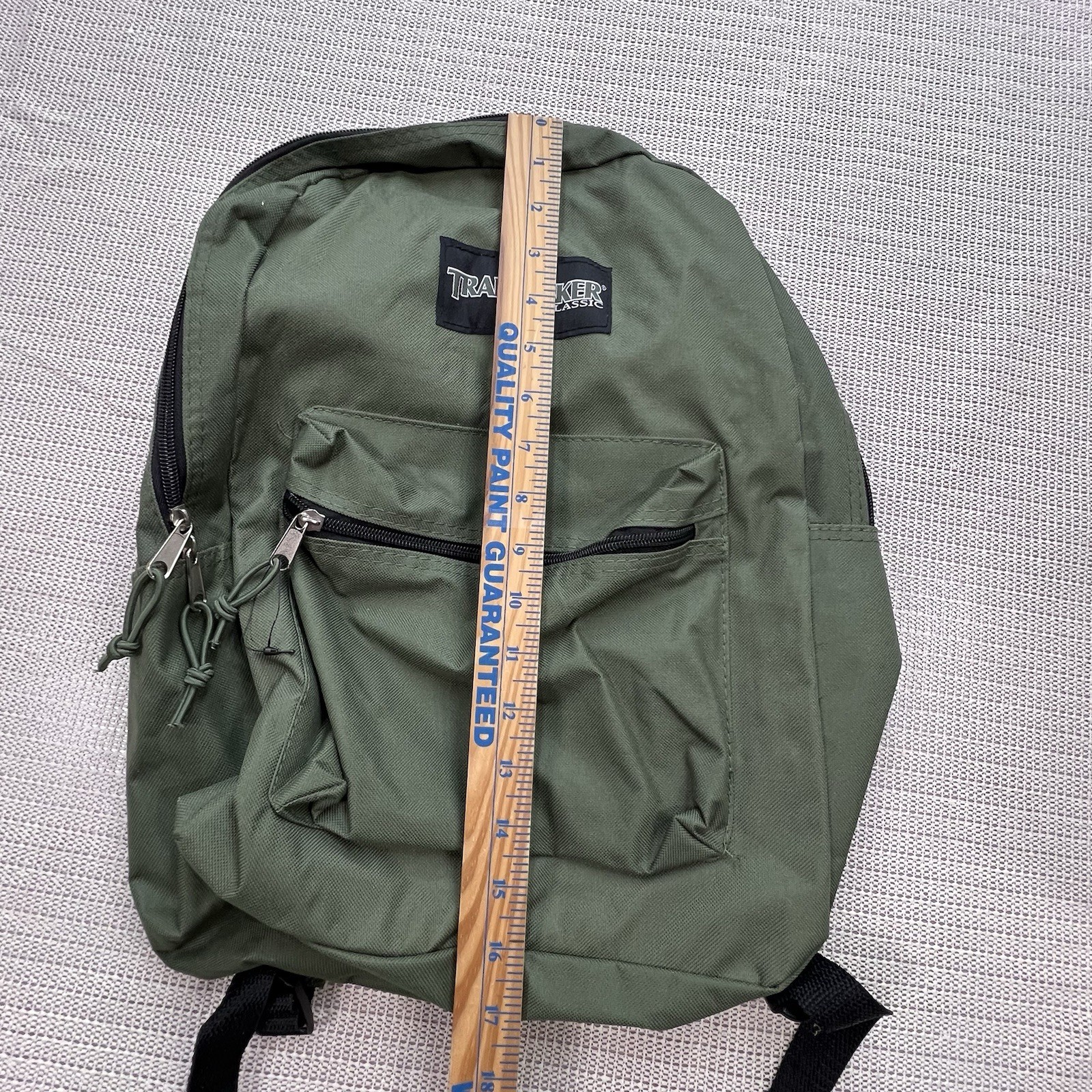 TrailMaker Classic Green Backpack 17” – Lightweight, Durable, Everyday Use