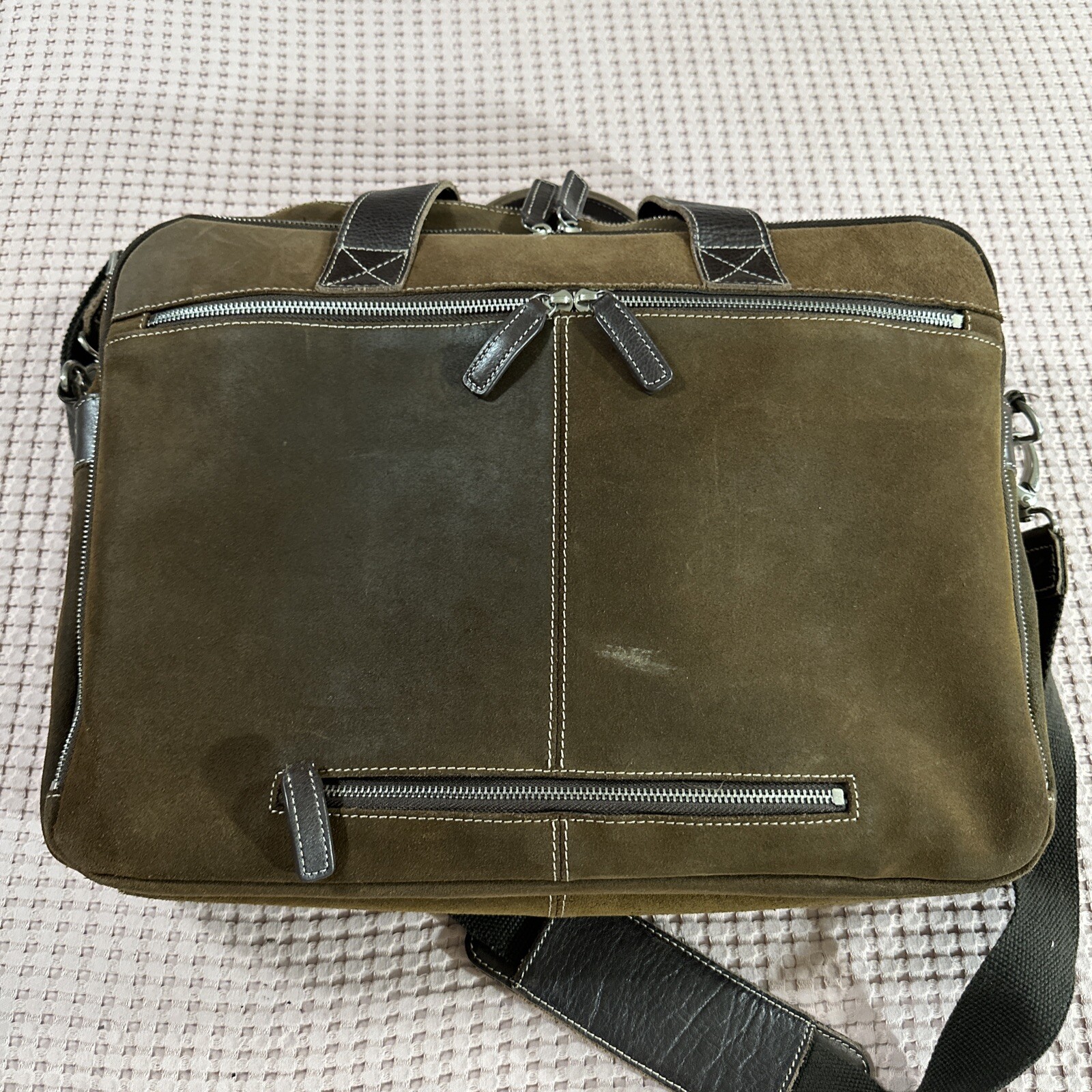 Pelle Studio Briefcase Messenger Laptop Bag. Distressed Leather 4 X 14 X 18
