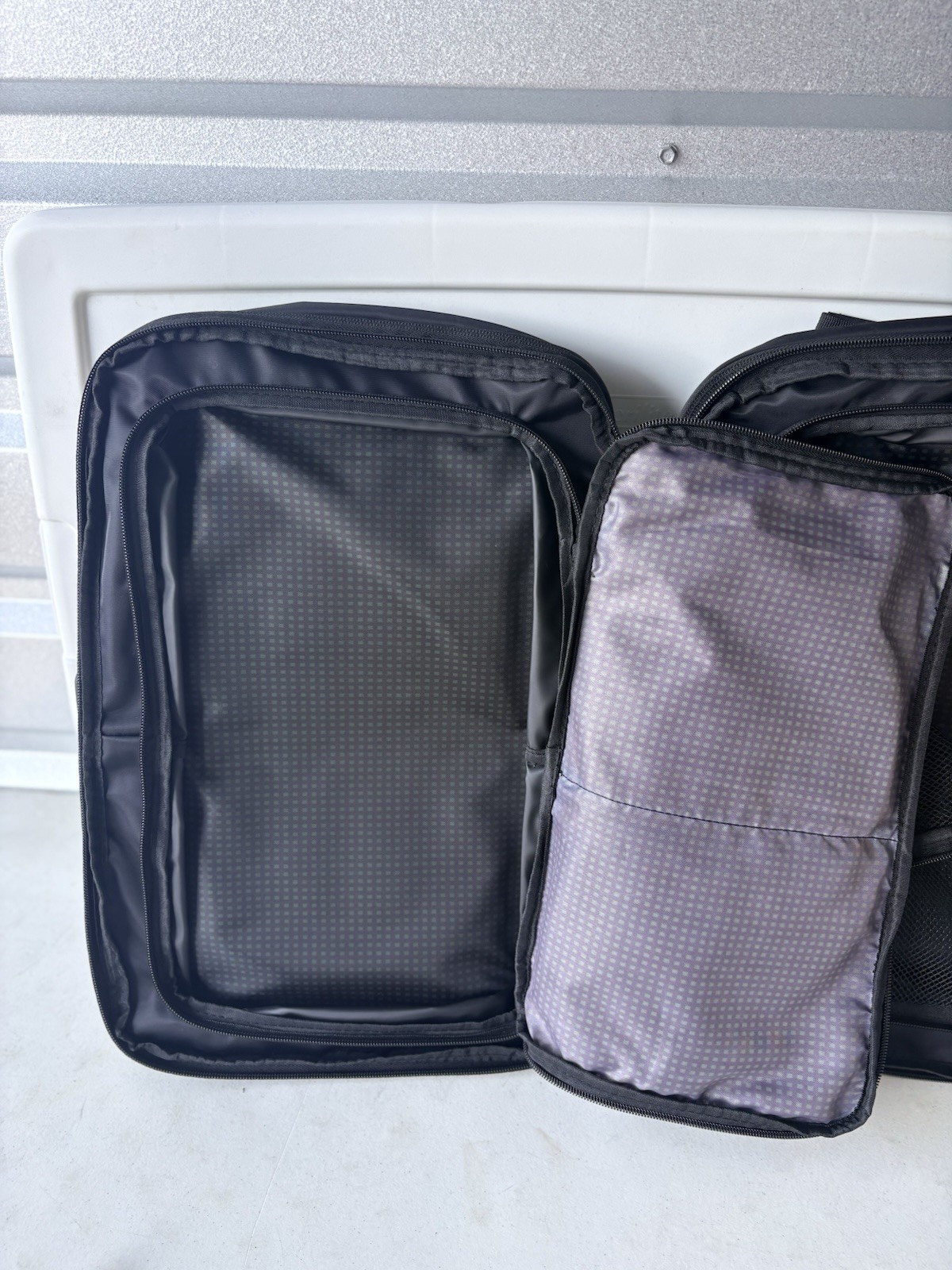 Duchamp London Getaway Expandable Travel Backpack Suitcase Black Carry-On