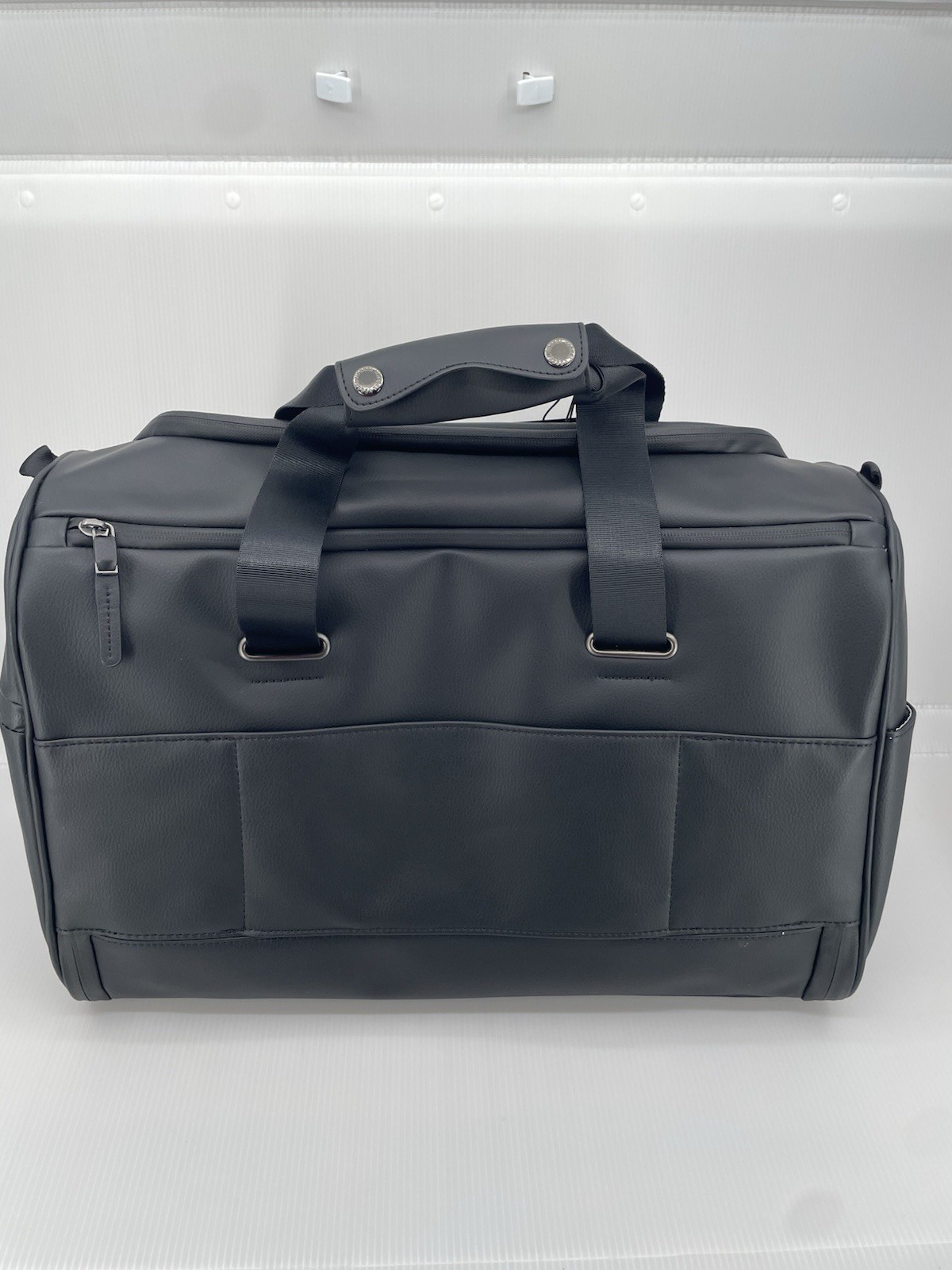 Vessel Signature Weekender Pebbled Black Duffel Bag – NFL Logo Fanatics – NEW