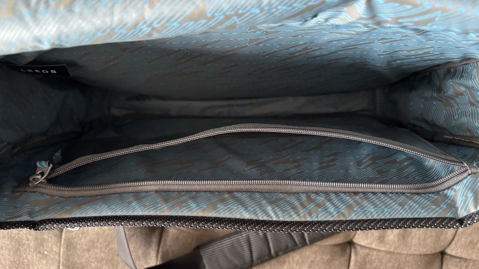THULE Bag Messenger Crossover Crossbpdy | 15 Inch Laptop | VG Condition