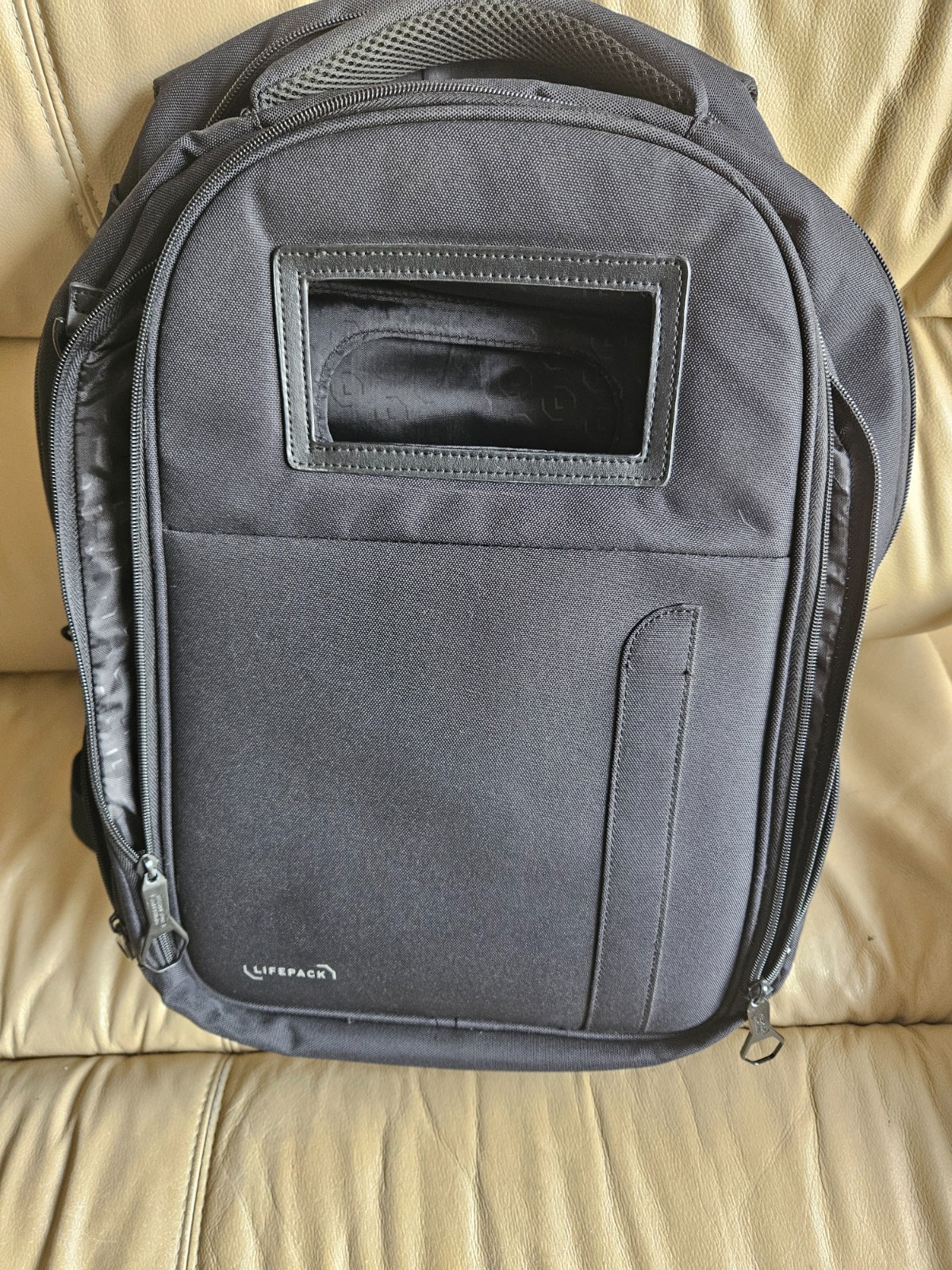 SOLGAARD [LIFEPACK] BACKPACK 17 ” HIGH 4.5 “WIDE AT BASE 12 ” LONG AT THE BASE