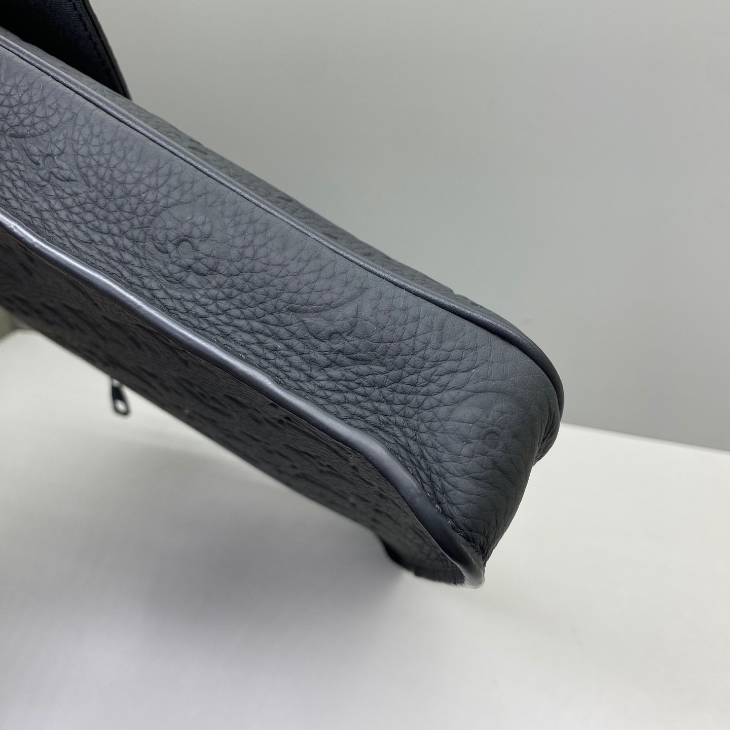 Louis Vuitton Pre-Owned Authentic SLock Briefcase Black Leather M20835 39x30x4cm