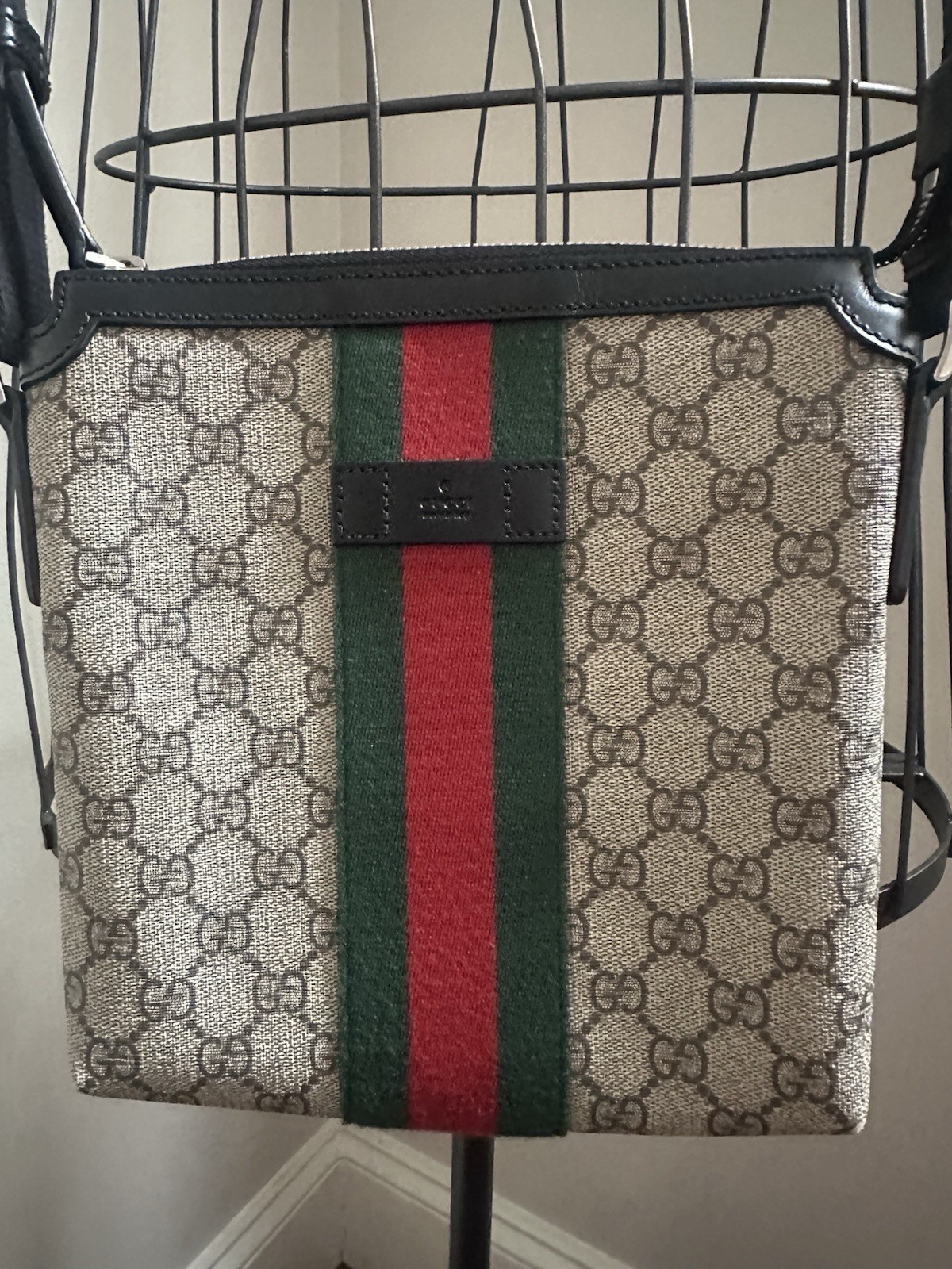 Gucci GG Monogram Beige Green Red Messenger Bag Men’s Adjustable Strap
