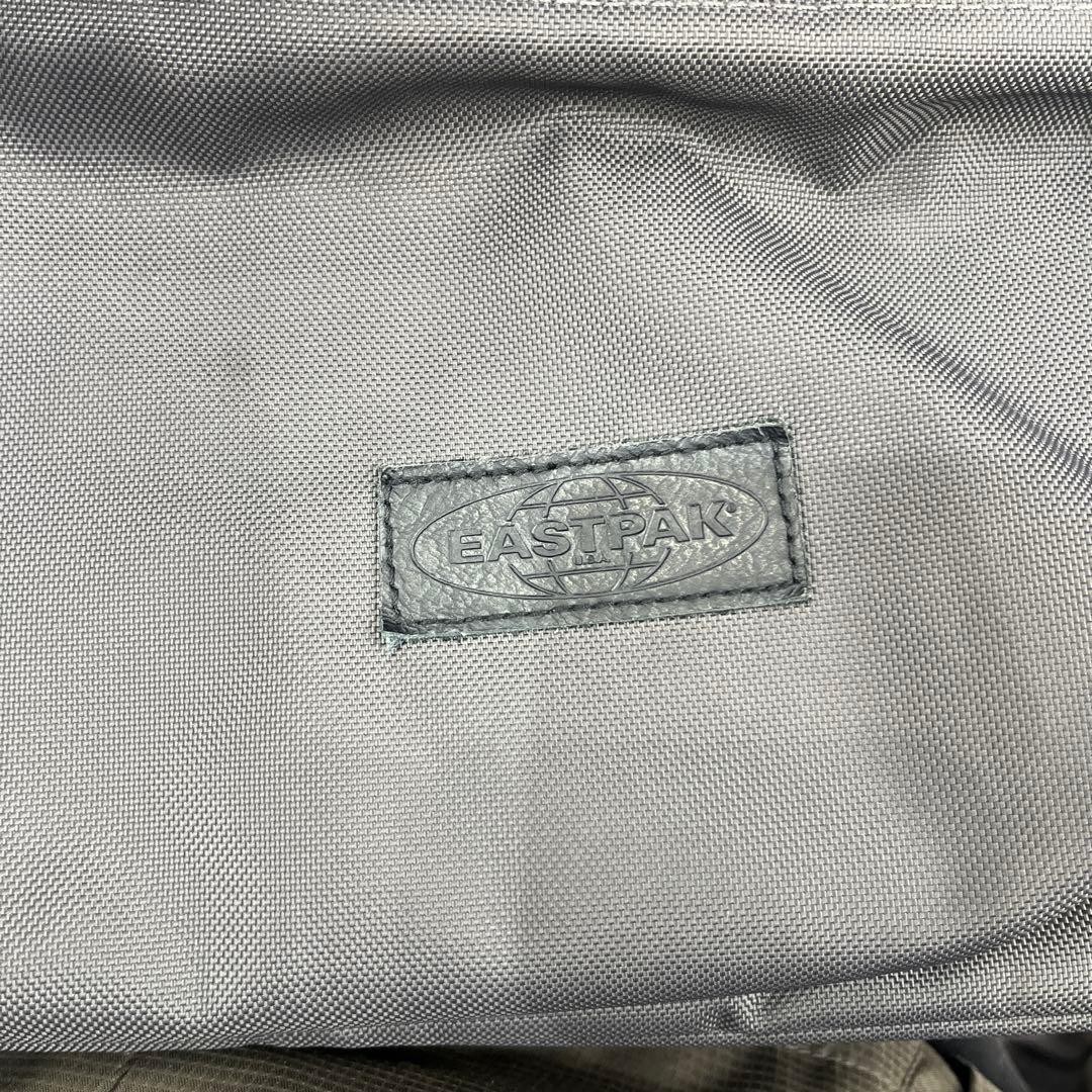Eastpak Dark 24L Overseas Model