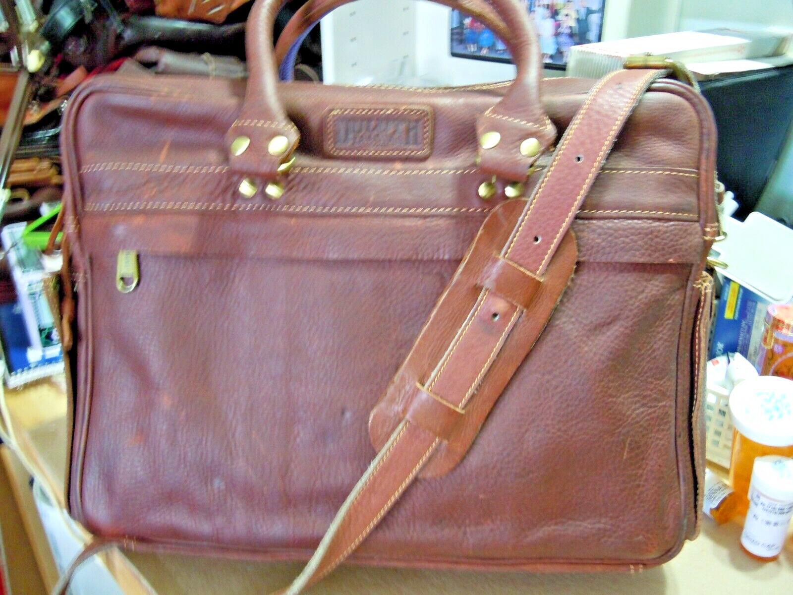 vintage Duluth Trading Co Leather Briefcase Messenger Bag Brown Messenger # 6