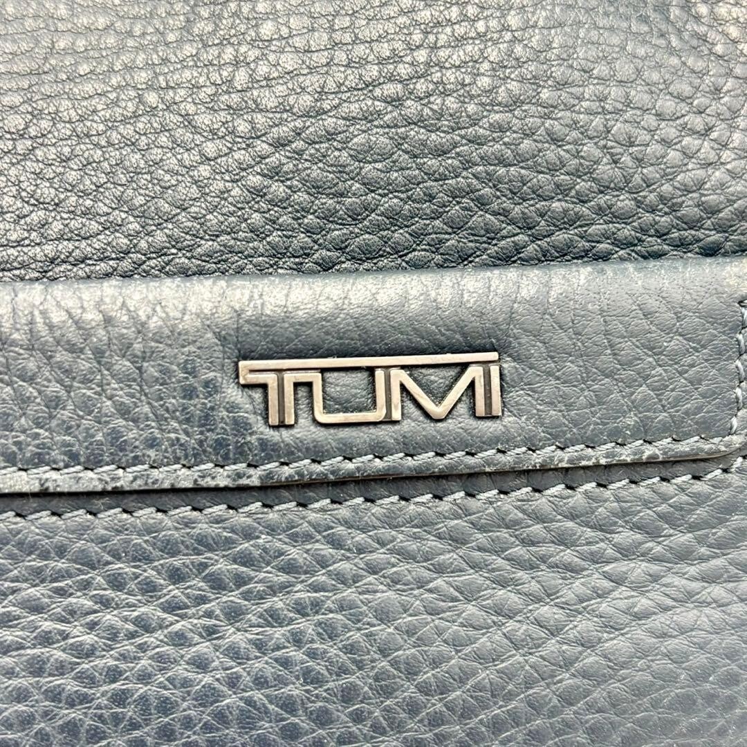 TUMI Centro Venezia Navy Leather Crossbody Bag Mens Authentic 31cm 11.8in