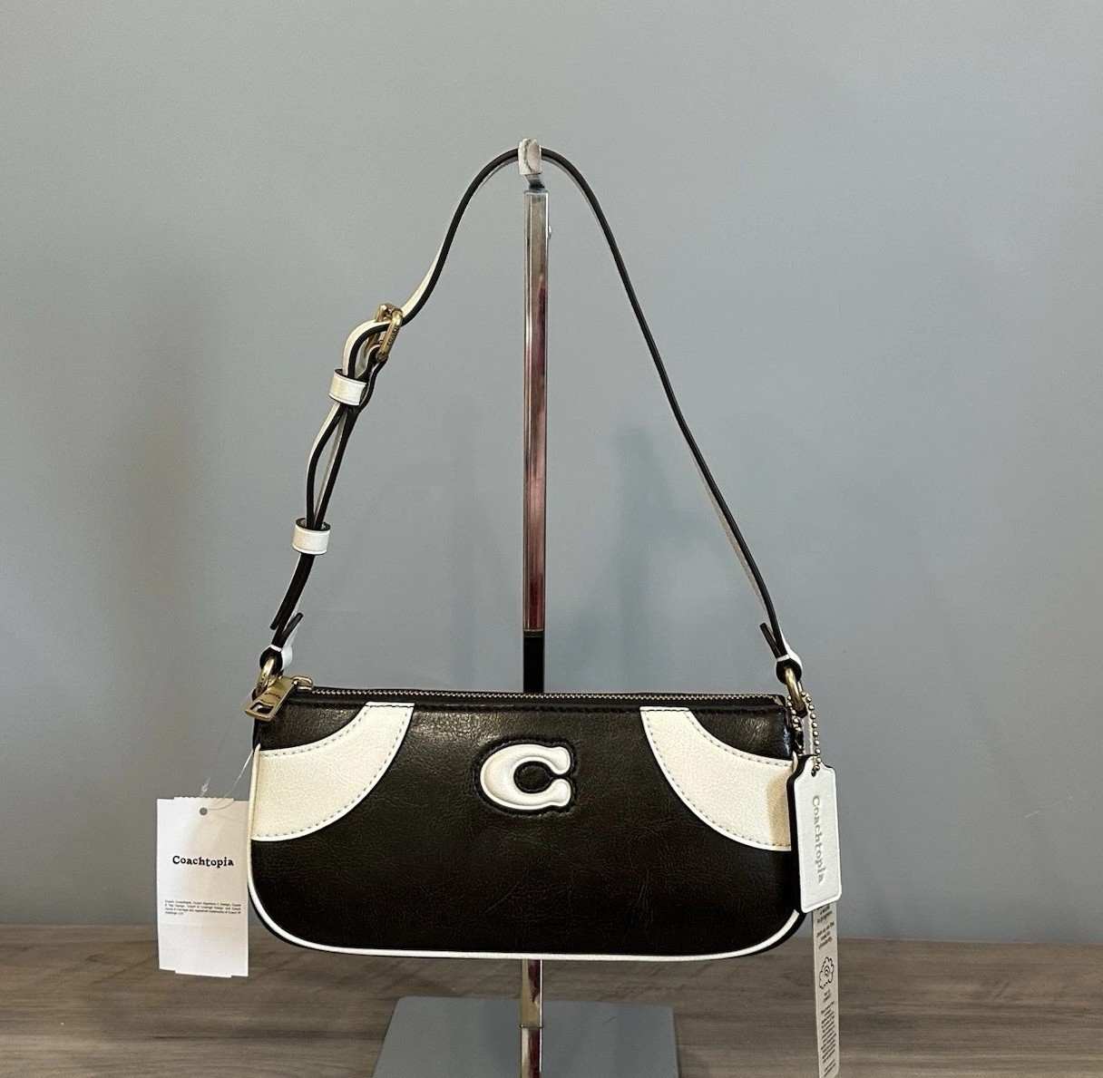 Coach Coachtopia Bowling Small Shoulder Bag Upcrafted Leather/Black/White CFB01