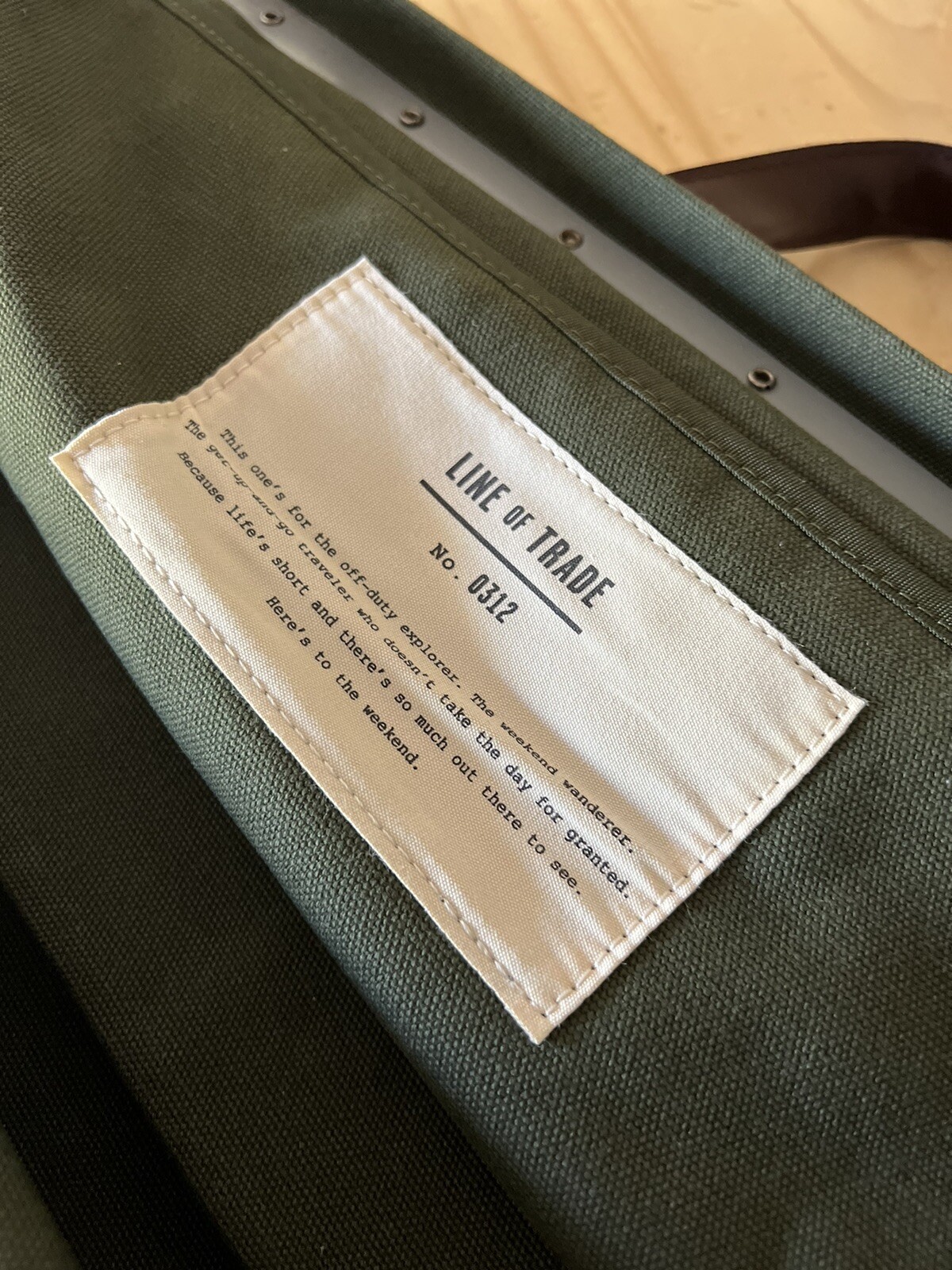line of trade weekender bag Olive Green (See Description)