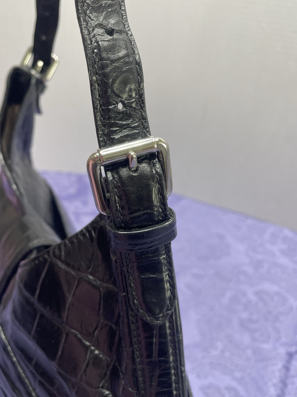 Lauren Ralph Lauren Black Croc Embossed Leather Hobo Shoulder Bag Y2K Push Lock