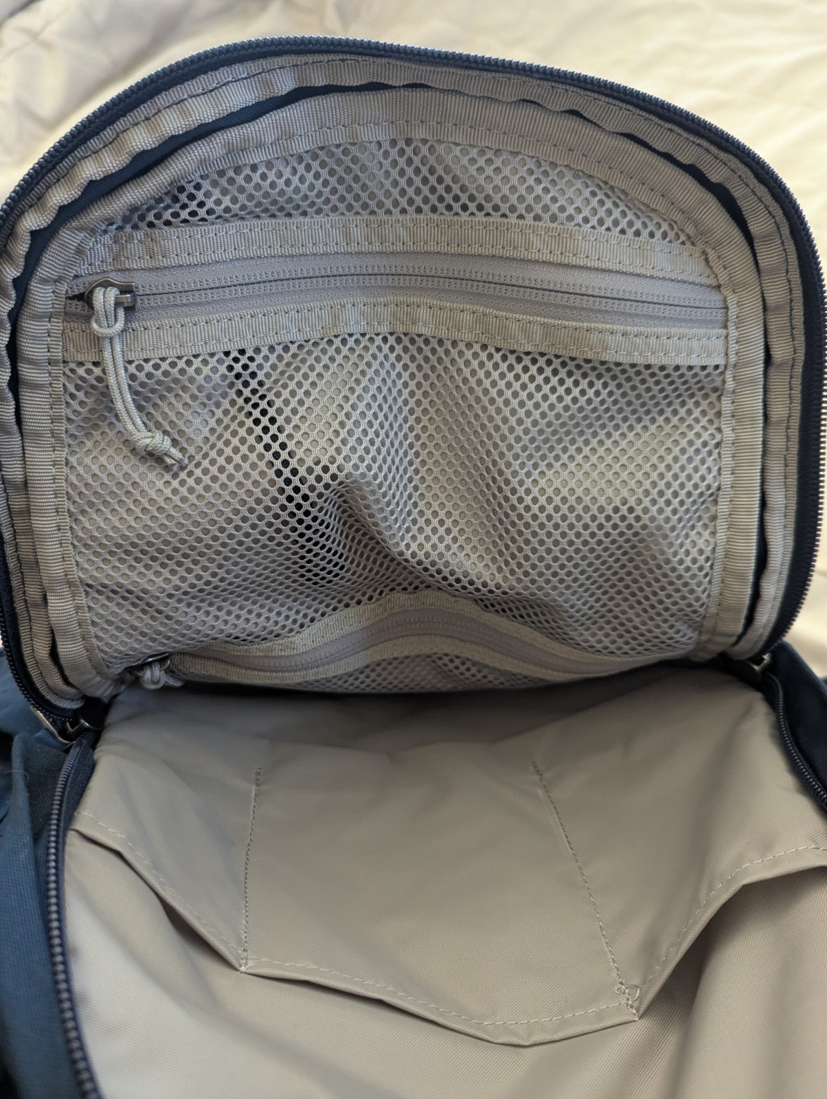 Fjallraven Raven 20 Backpack, Navy