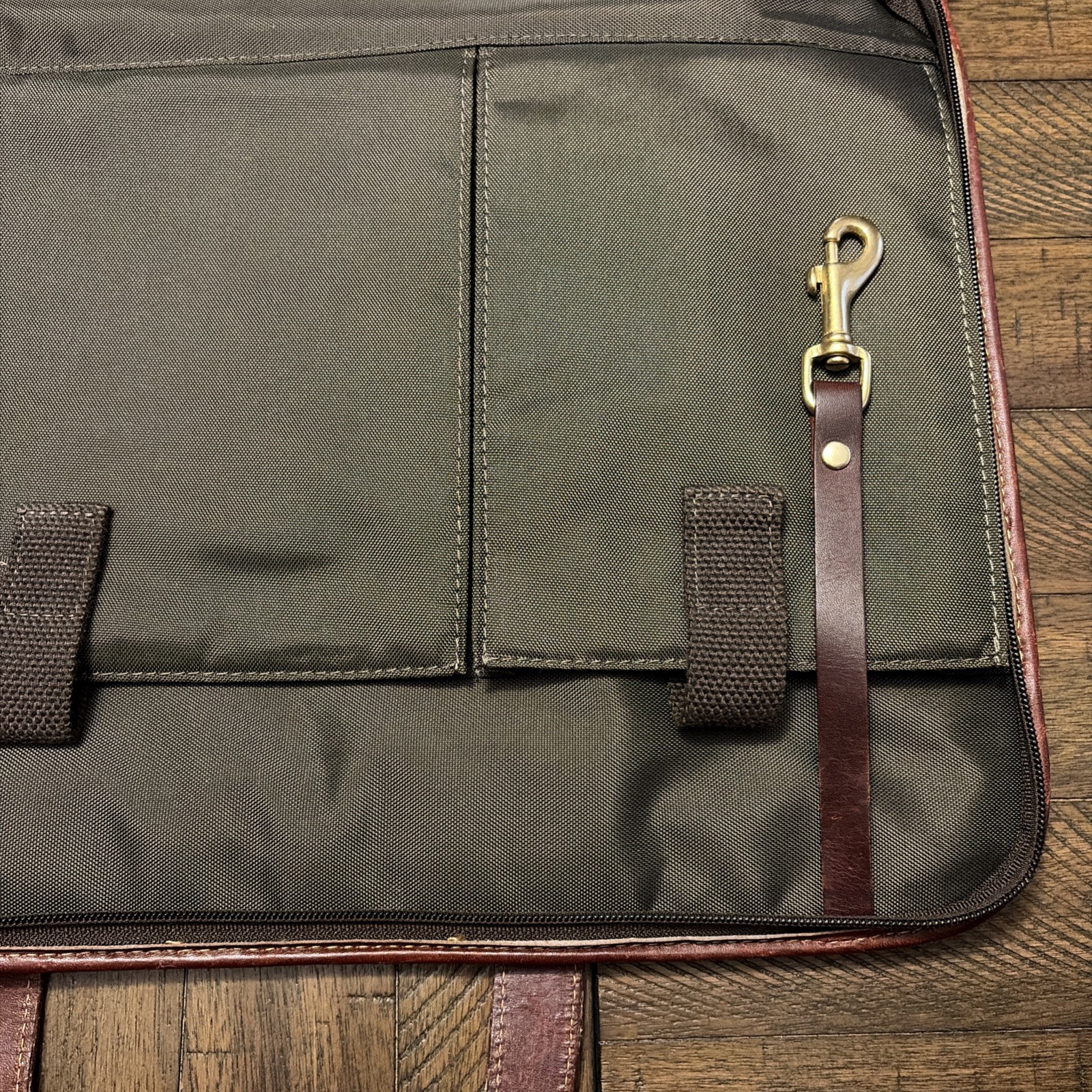 Orvis Leather Messenger Briefcase Bag