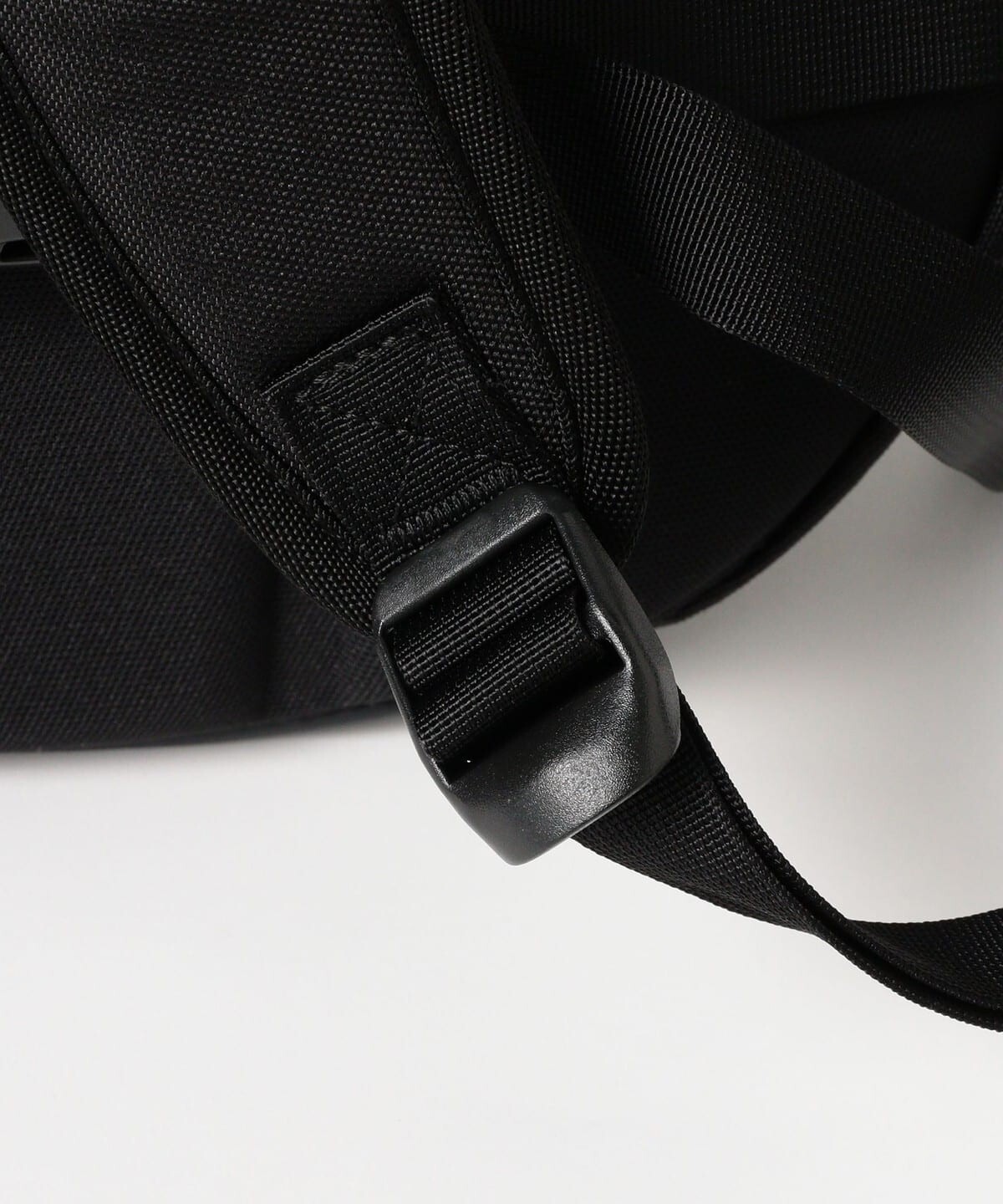 (ASK availability First) BEAMS OAKLEY / Icon Rc Backpack new