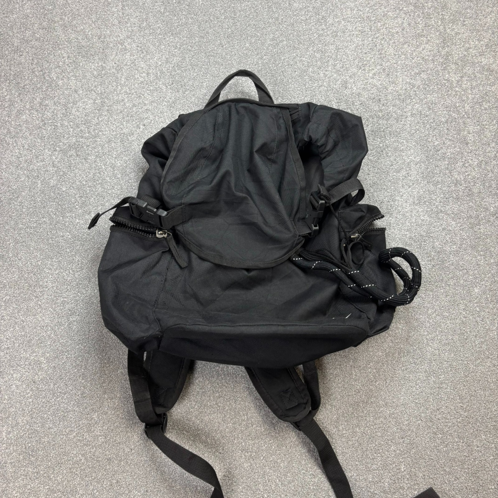 Nike Bag Adult Black Utility Swoosh Tactical Outdoor Sports Casual Y2K Logo Mens