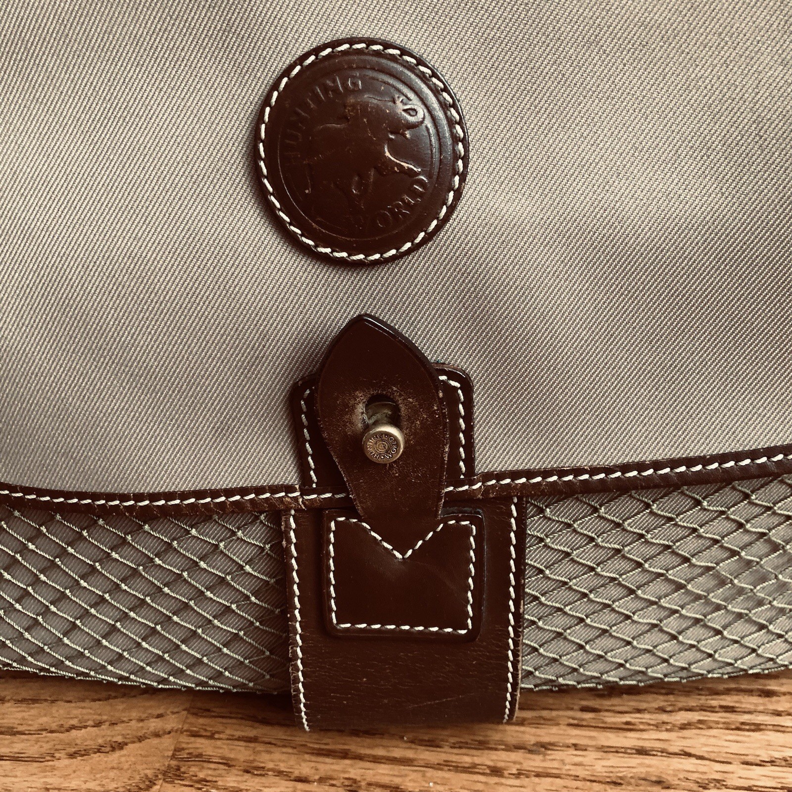 Hunting World Authentic RARE Shoulder Canvass Leather Brown Tan Messenger Bag