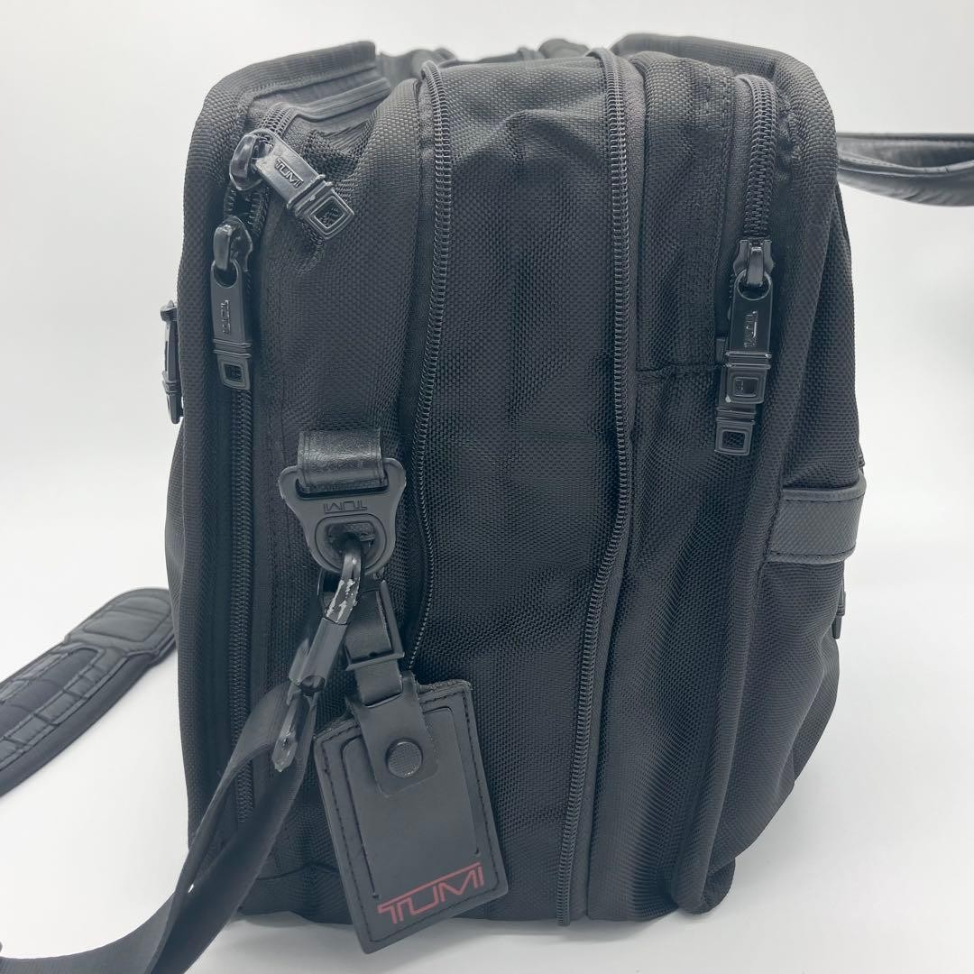 TUMI Alpha 2 Expandable 2WAY Expandable Business Bag Black