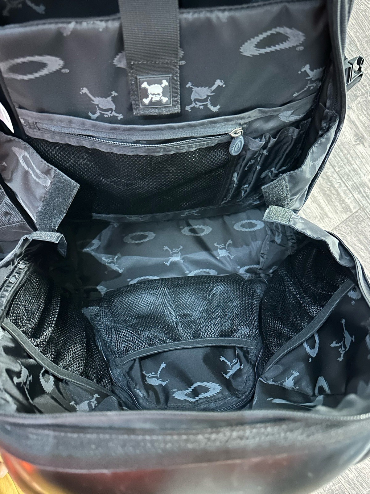 OAKLEY HARD SHELL BACKPACK HARDSHELL RARE