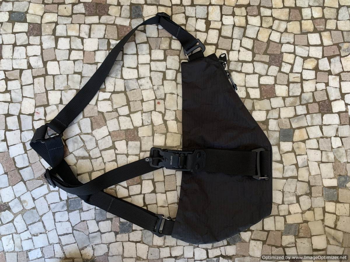 DSPTCH Unit Vertical Pouch Sling RND Edition – Dyneema Blk EDC Bag – Made in USA