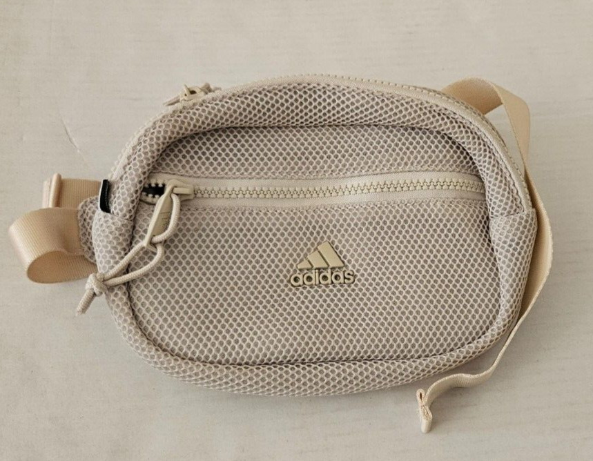 Unisex Adidas core waist/hip bag fanny pack white mesh Cream/Beige 8″X6″