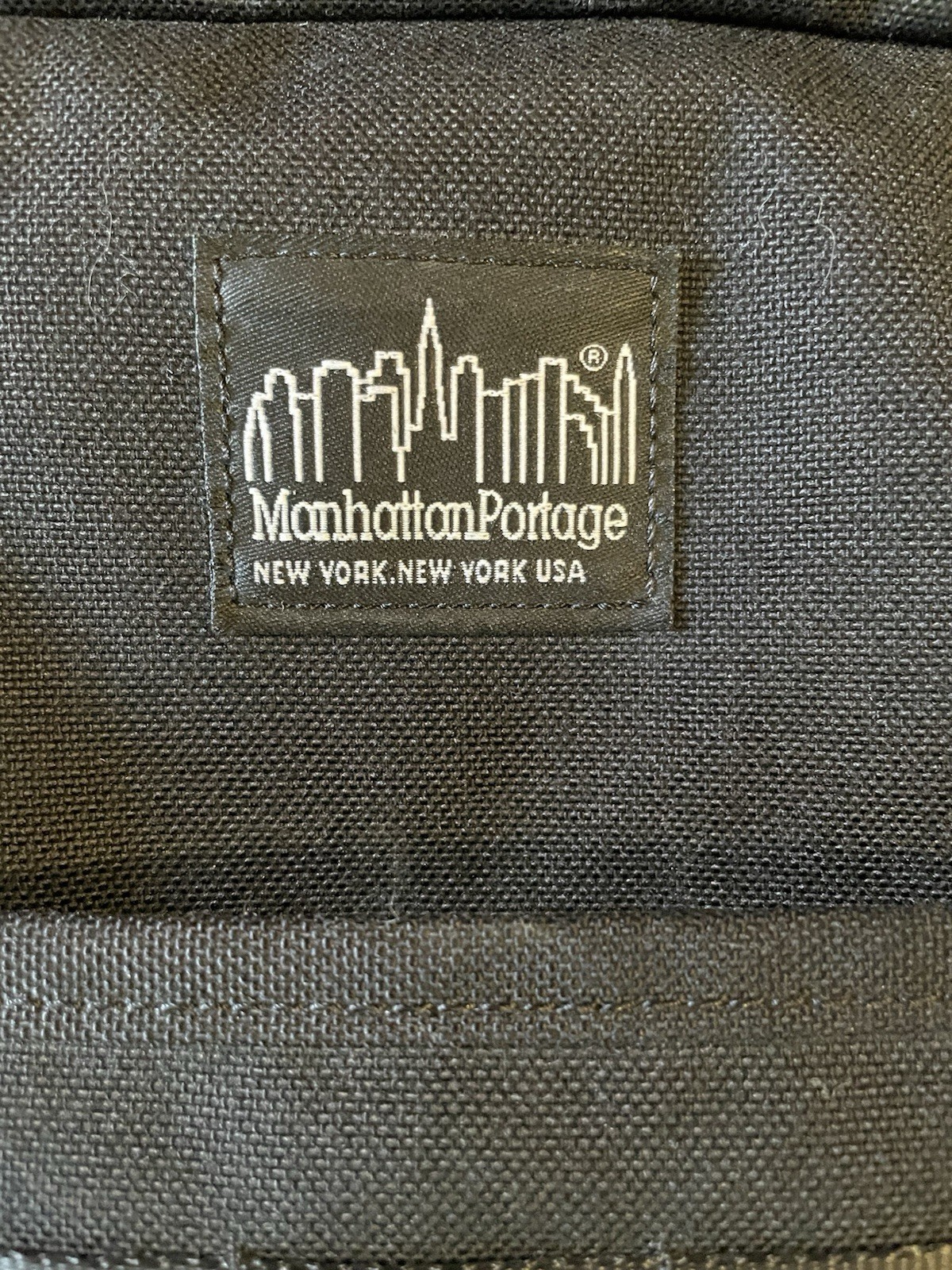Manhattan Portage Black Label Yorkville Bag Briefcase Large Travel Laptop Phone