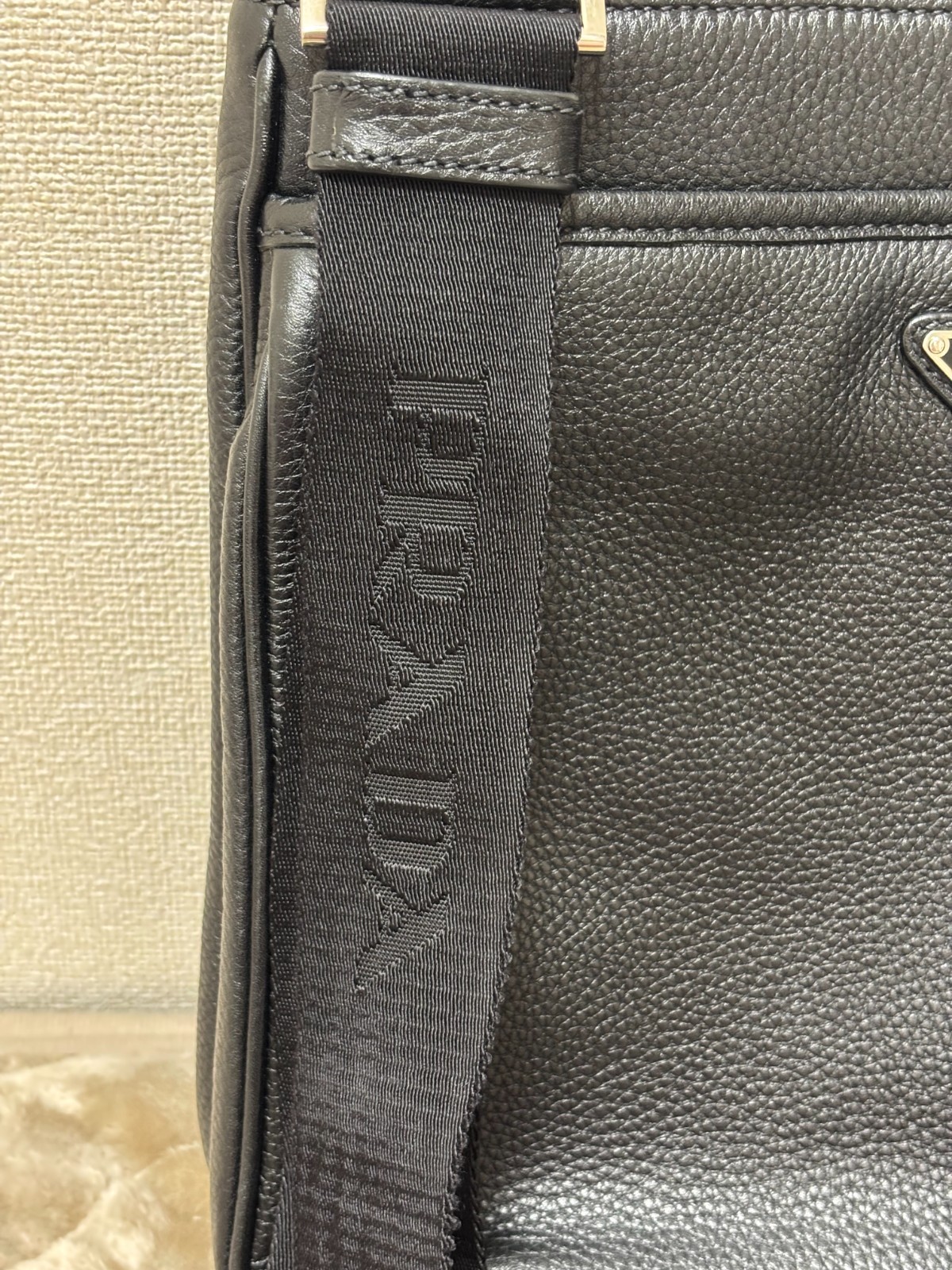 PRADA Vitello City Black Shoulder Bag 2VH019 Unisex Bag