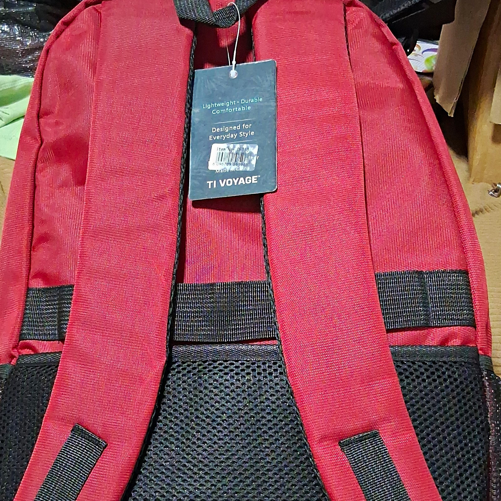 TI VOYAGE Padded Red/Black Solid Backpack Travel Casual Pockets Zip Closure