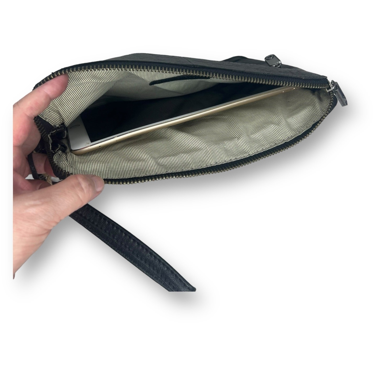 Spikes and Sparrow Tablet Case Black Buffalo Leather iPad Sleeve Zipper Bag