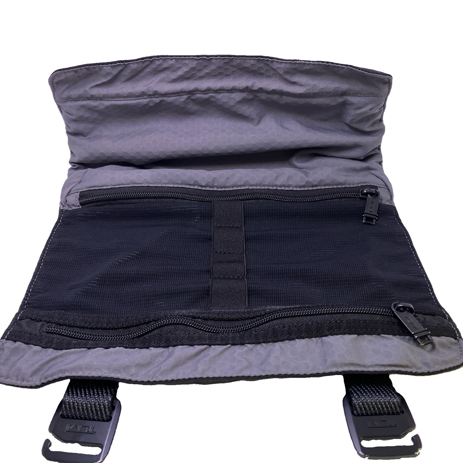 TUMI + Alpha Bravo Tech cable Organizer, , EDC, G Hook, Daisy Chain add on￼ ￼