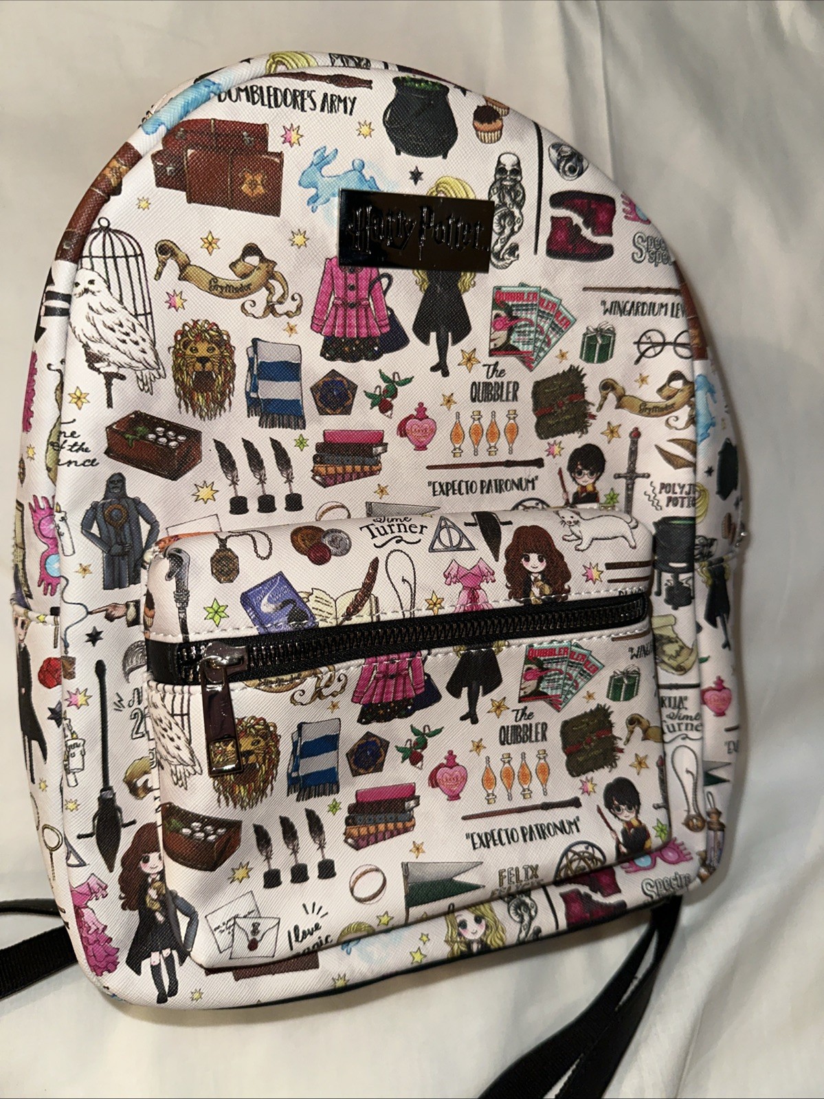 NWT Harry Potter Hogwarts Chibi Characters All Over Print White Mini Backpack