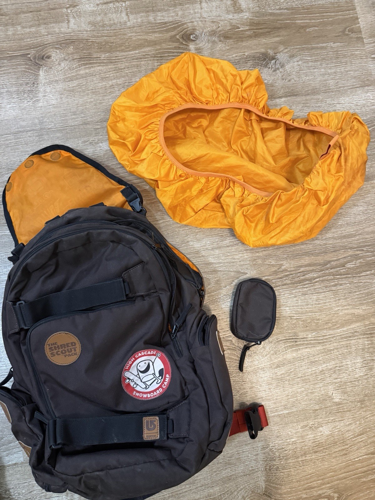 BURTON x High Cascade Snowboard Camp Bag W/ Original Contents !!