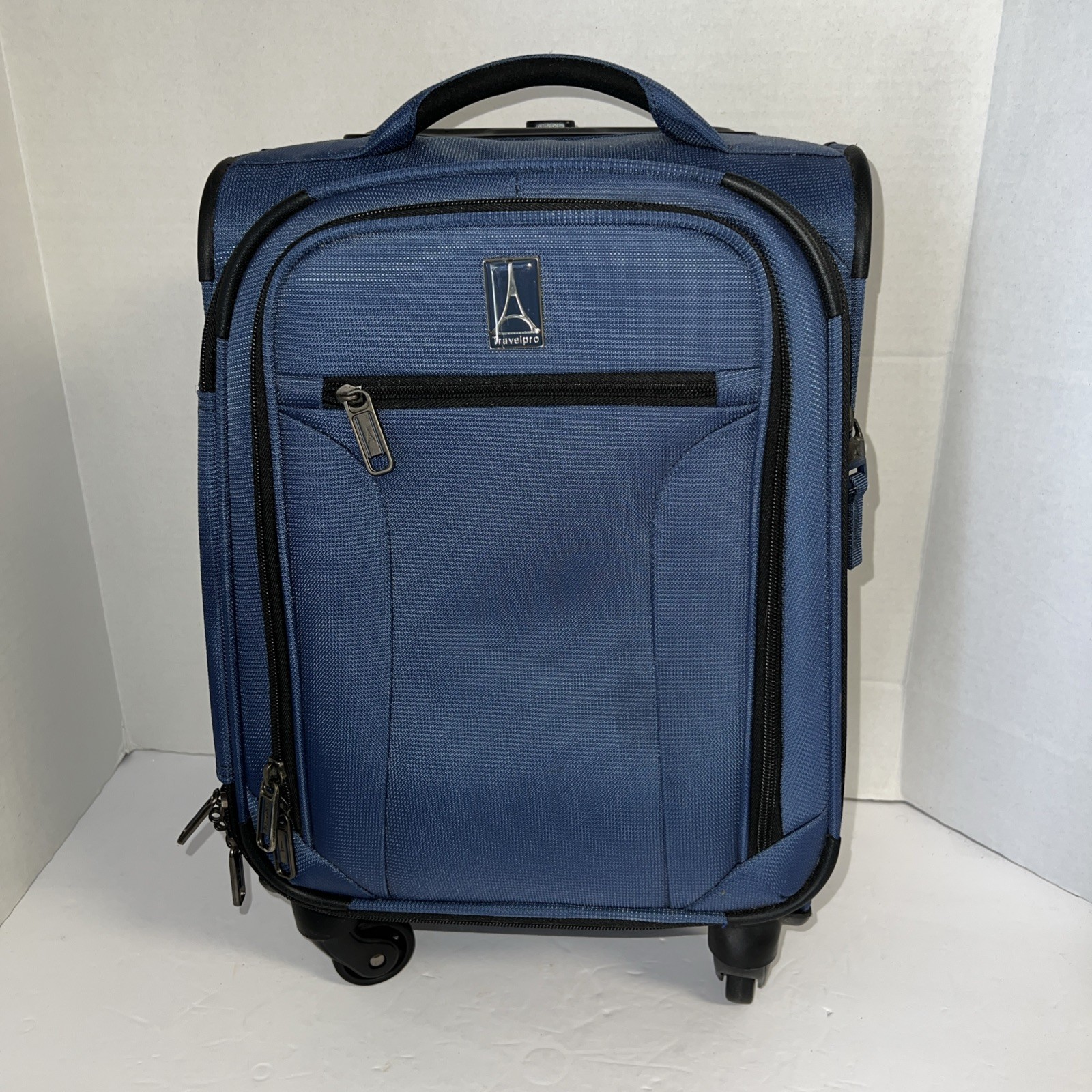 Travelpro Softside Expandable Luggage with 4 Spinner Wheels 21″ TALL