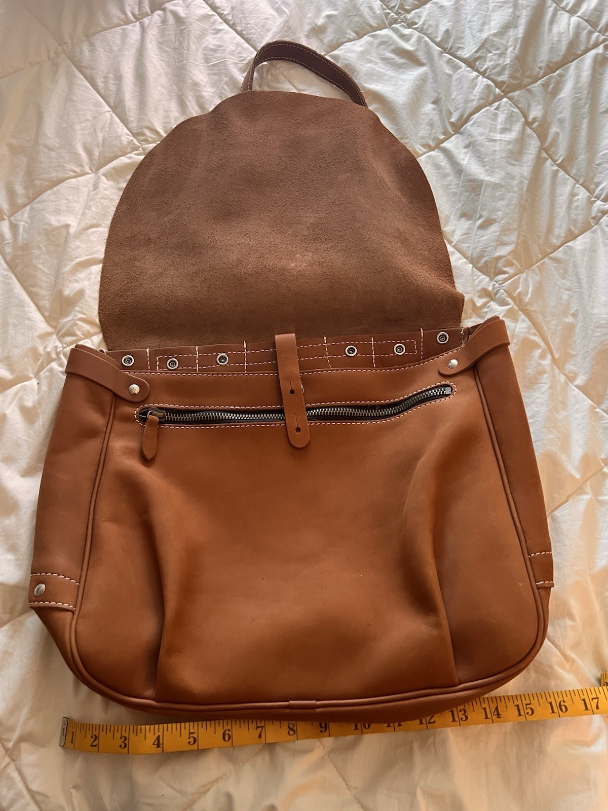 THE J PETERMAN COMPANY Saddle Tanned Leather Messenger Satchel Bag | USA Seller