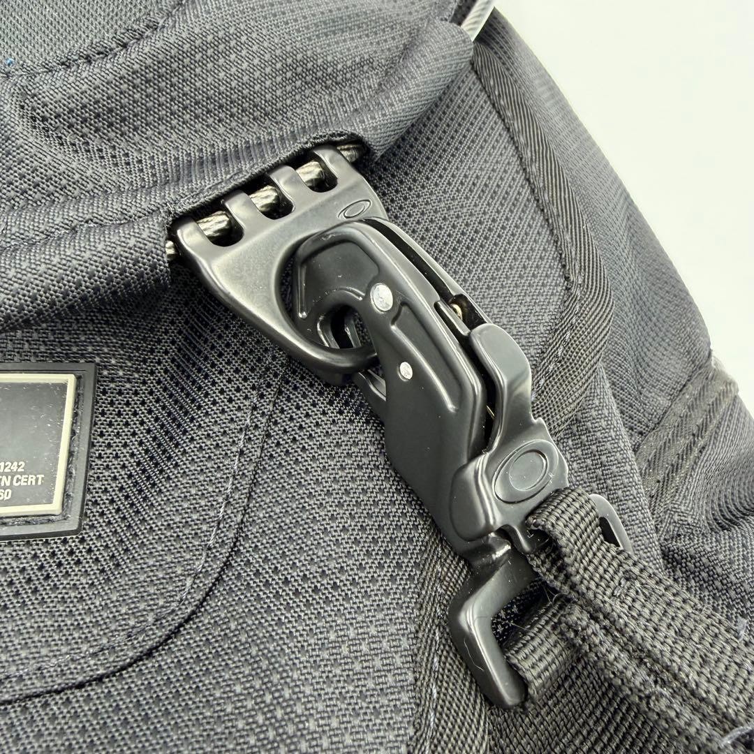 Oakley Backpack Bathroom Sink Black Nylon Mens Vintage Japan Used