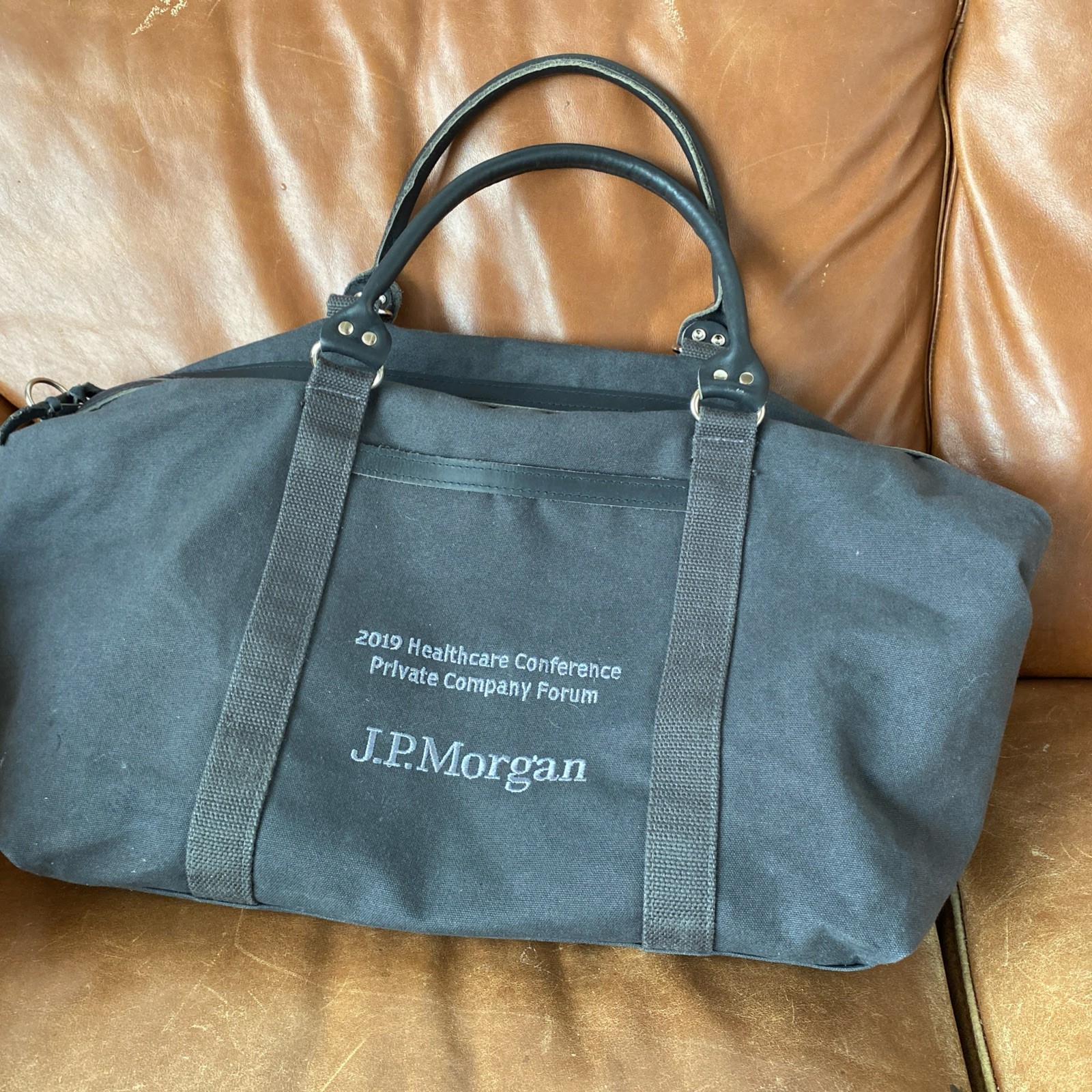 Scarborough & Tweed USA Branded Gray Canvas Bag Leather Handles – no strap